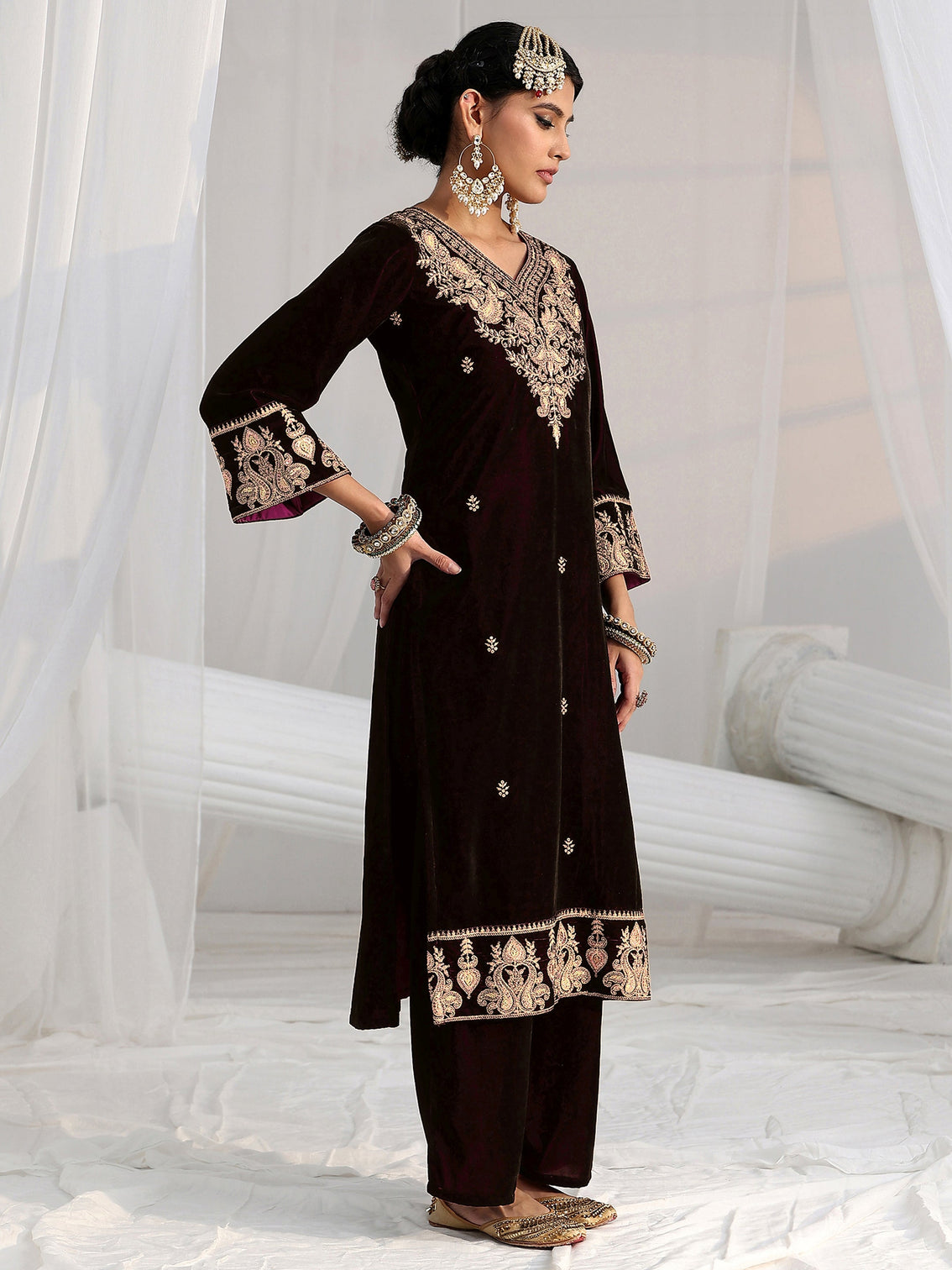 Mameraa Burgundy Yoke Design Velvet Straight Suit Set