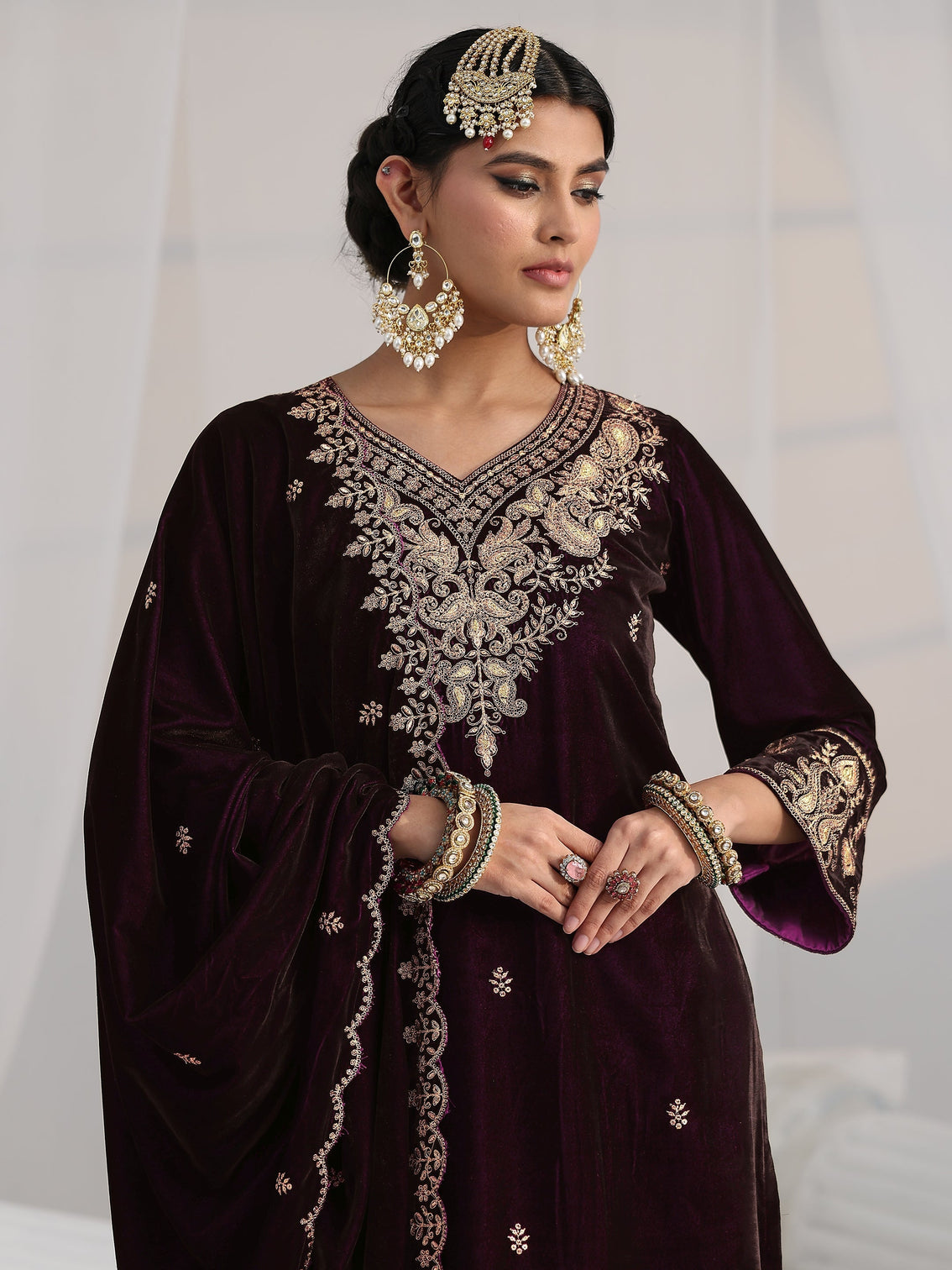 Mameraa Burgundy Yoke Design Velvet Straight Suit Set