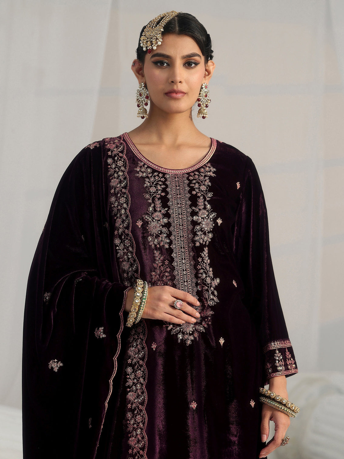 Mameraa Deep Plum Purple Floral Embellished Velvet Straight Suit Set