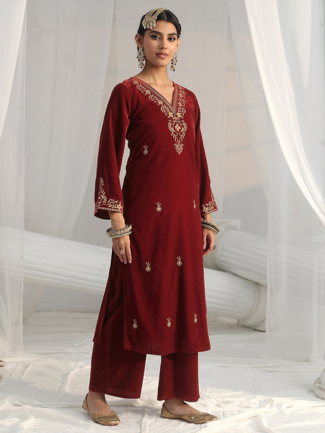 Mameraa Rust Brown Foral Embroidered Velvet Straight Suit Set