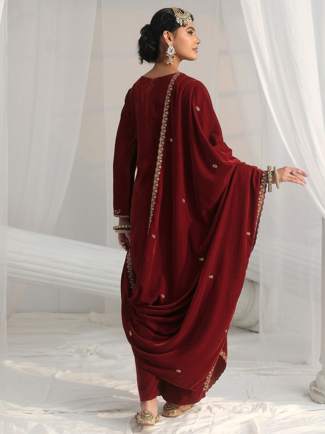 Mameraa Rust Brown Foral Embroidered Velvet Straight Suit Set