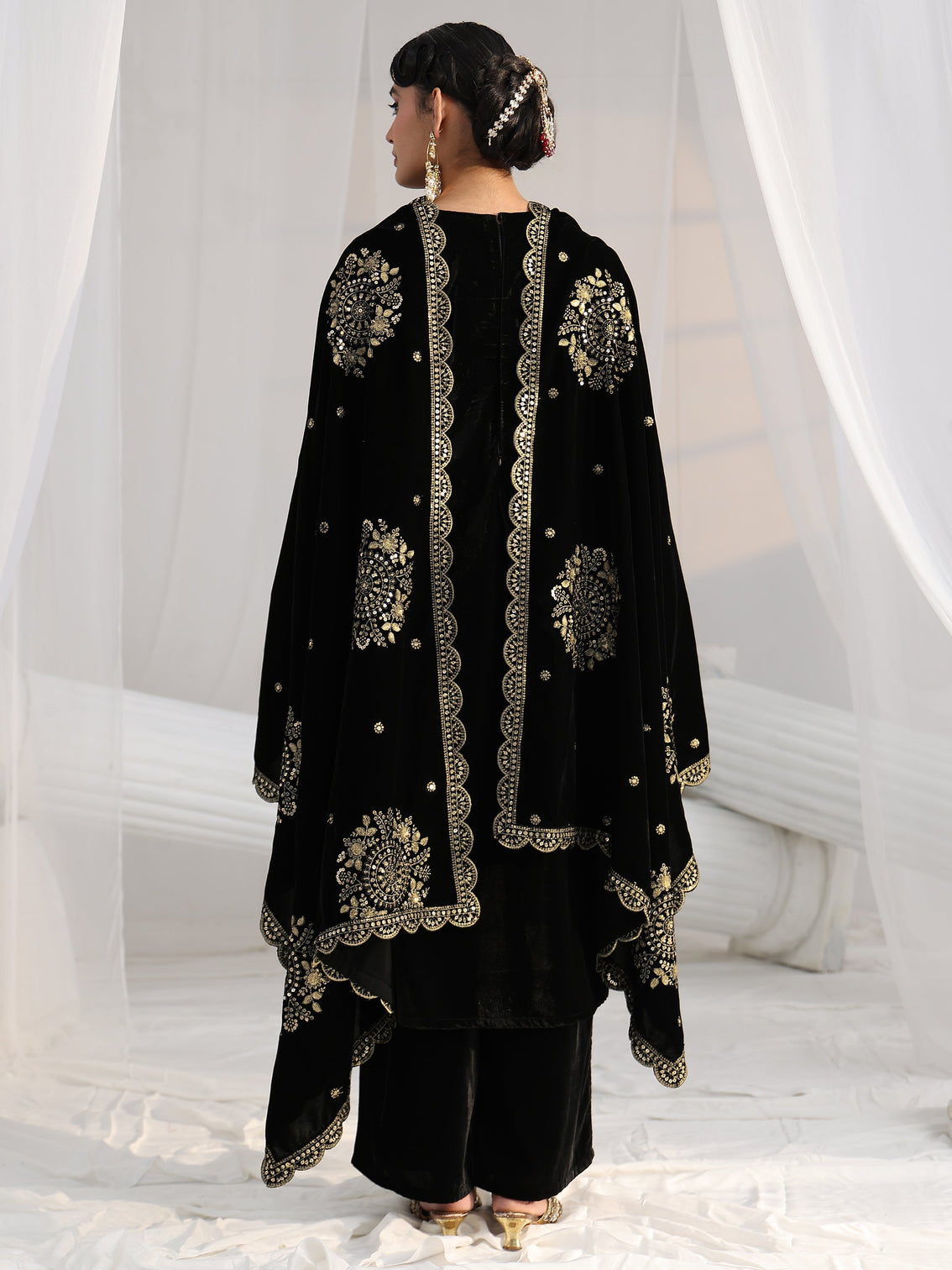 Mameraa Black Embroidered Velvet Straight Suit Set