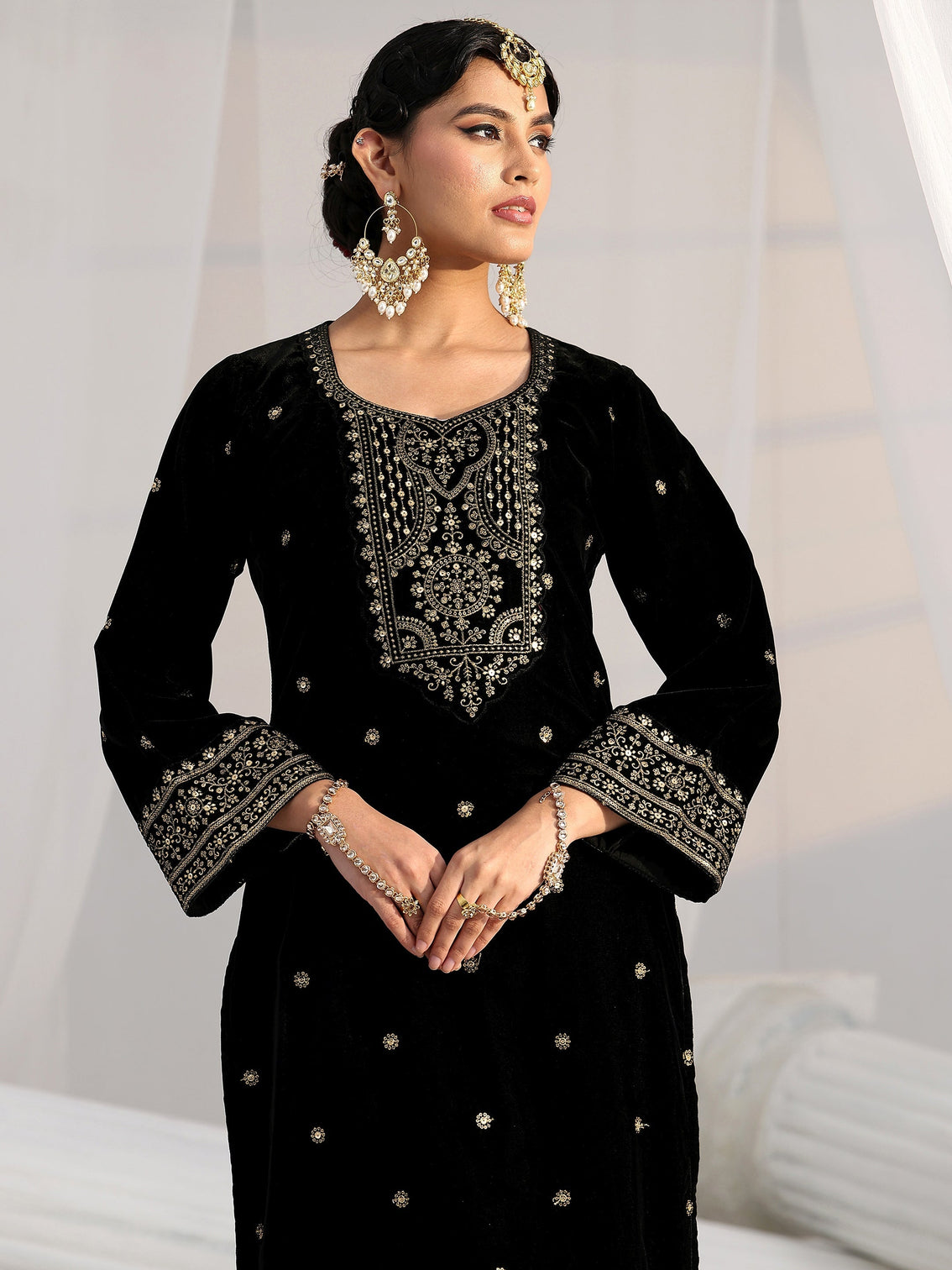 Mameraa Black Embroidered Velvet Straight Suit Set