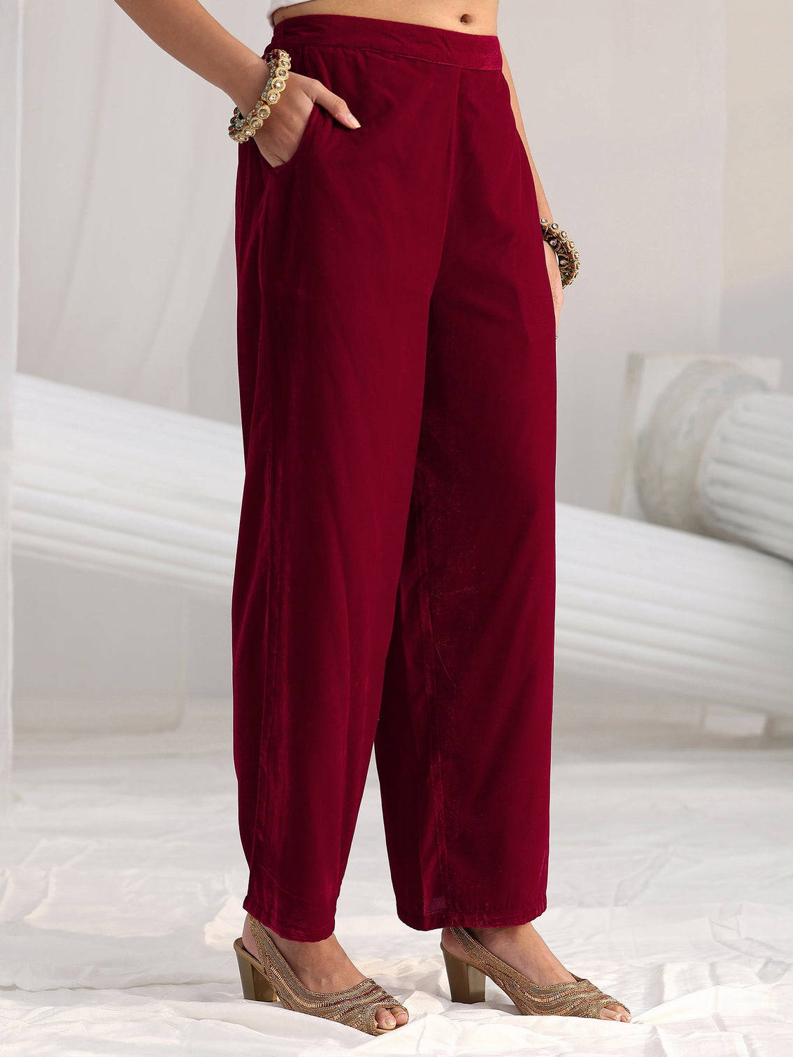 Mameraa Red Floral Embellished Velvet Straight Suit Set