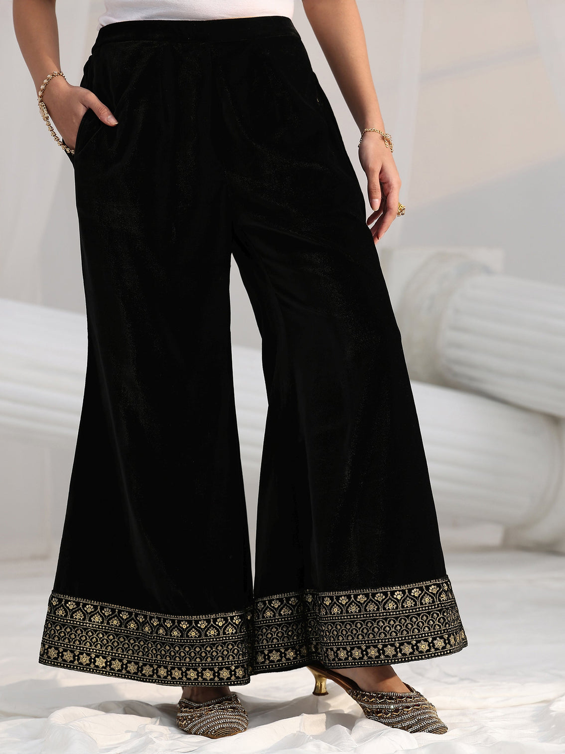 Mameraa Black Embellished Velvet Straight Suit Set