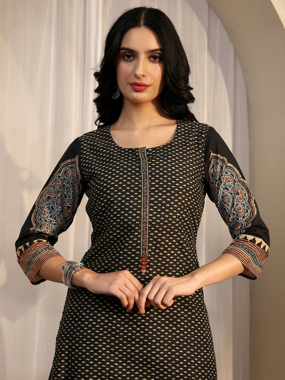 Mameraa Black Printed Cotton Straight Suit Set With Dupatta