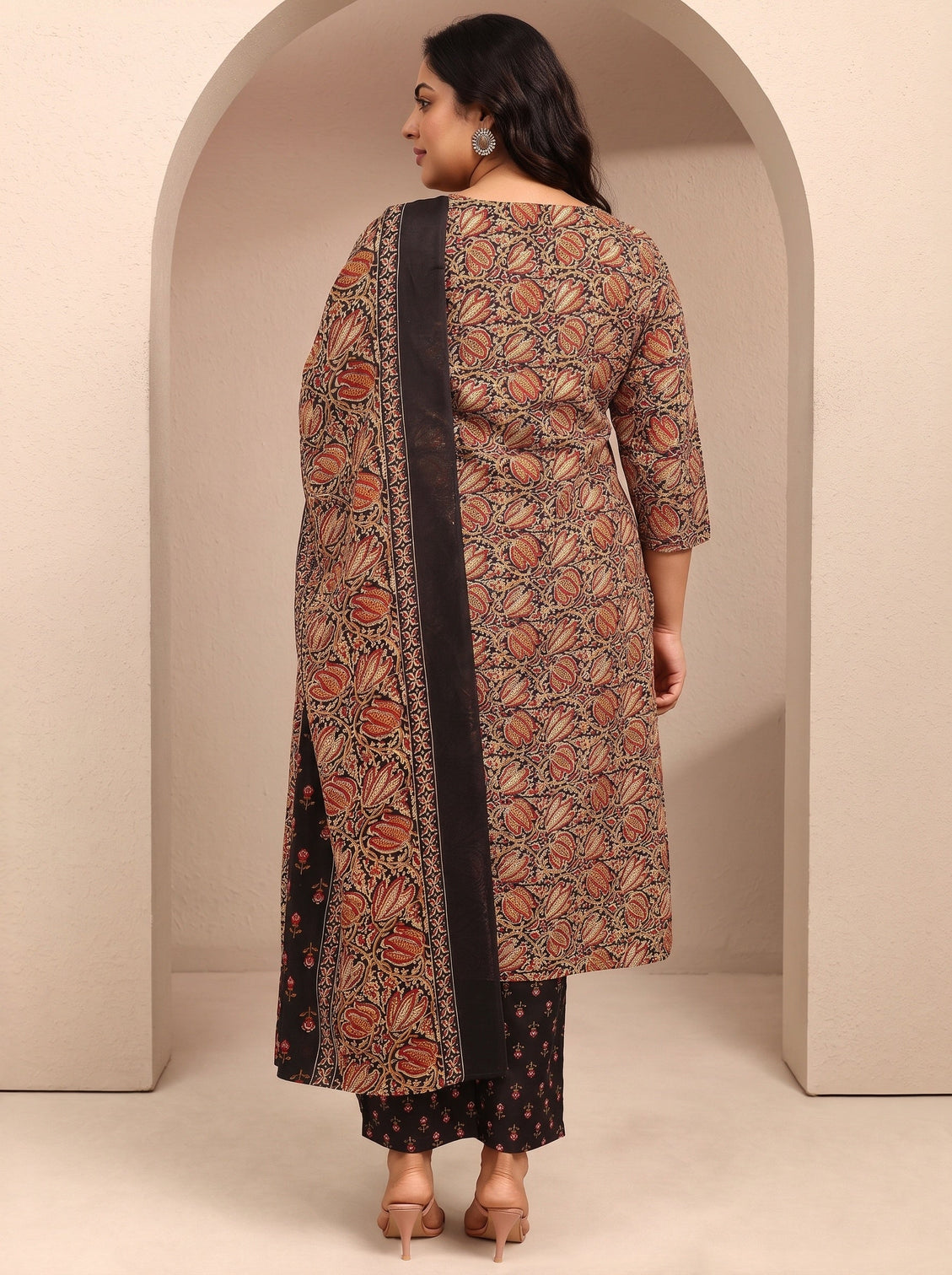 Plus Size Black Printed Cotton Blend Straight Suit Set With Dupatta