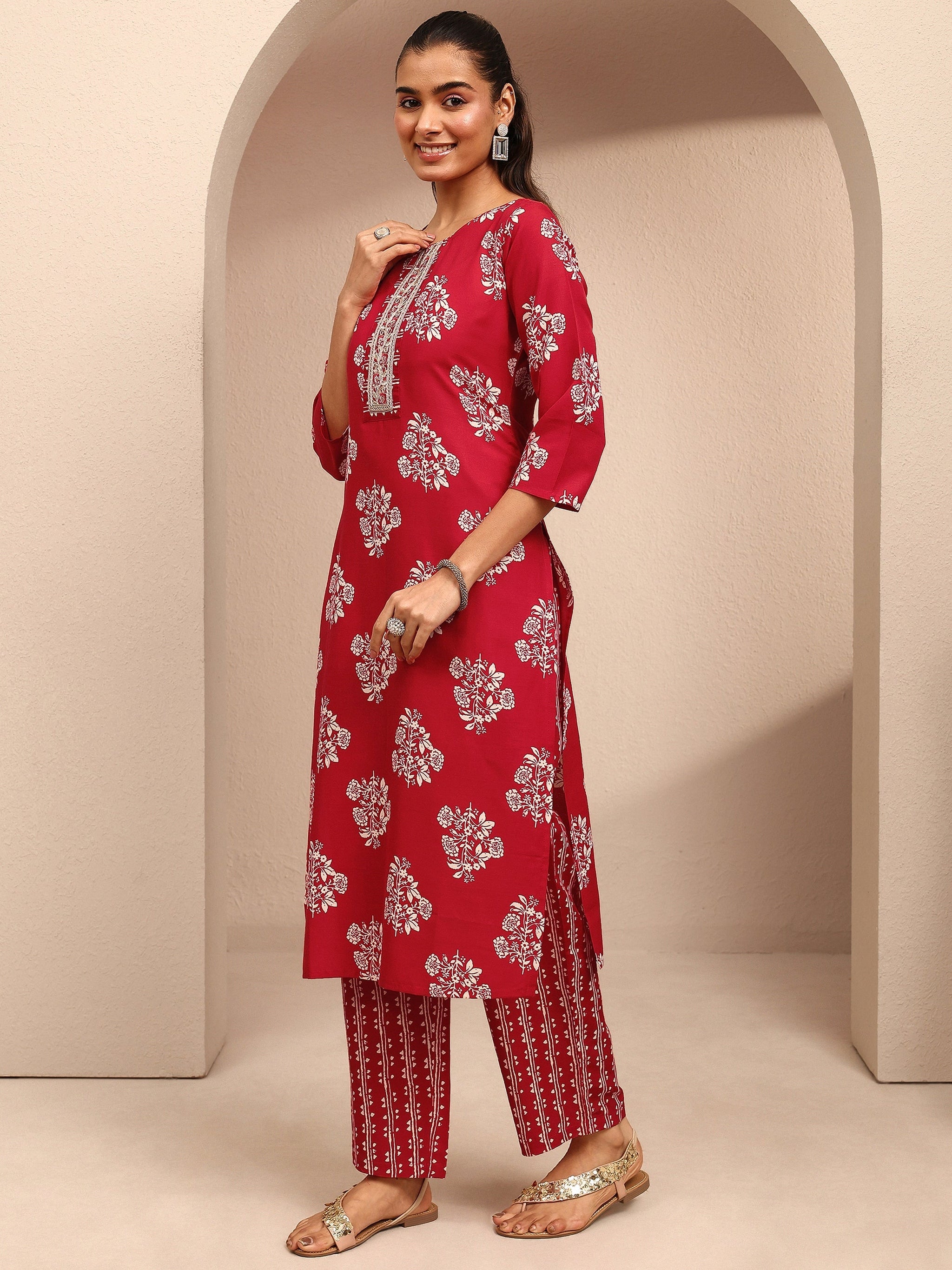 Red Printed Cotton Blend Straight Suit Set With Dupatta