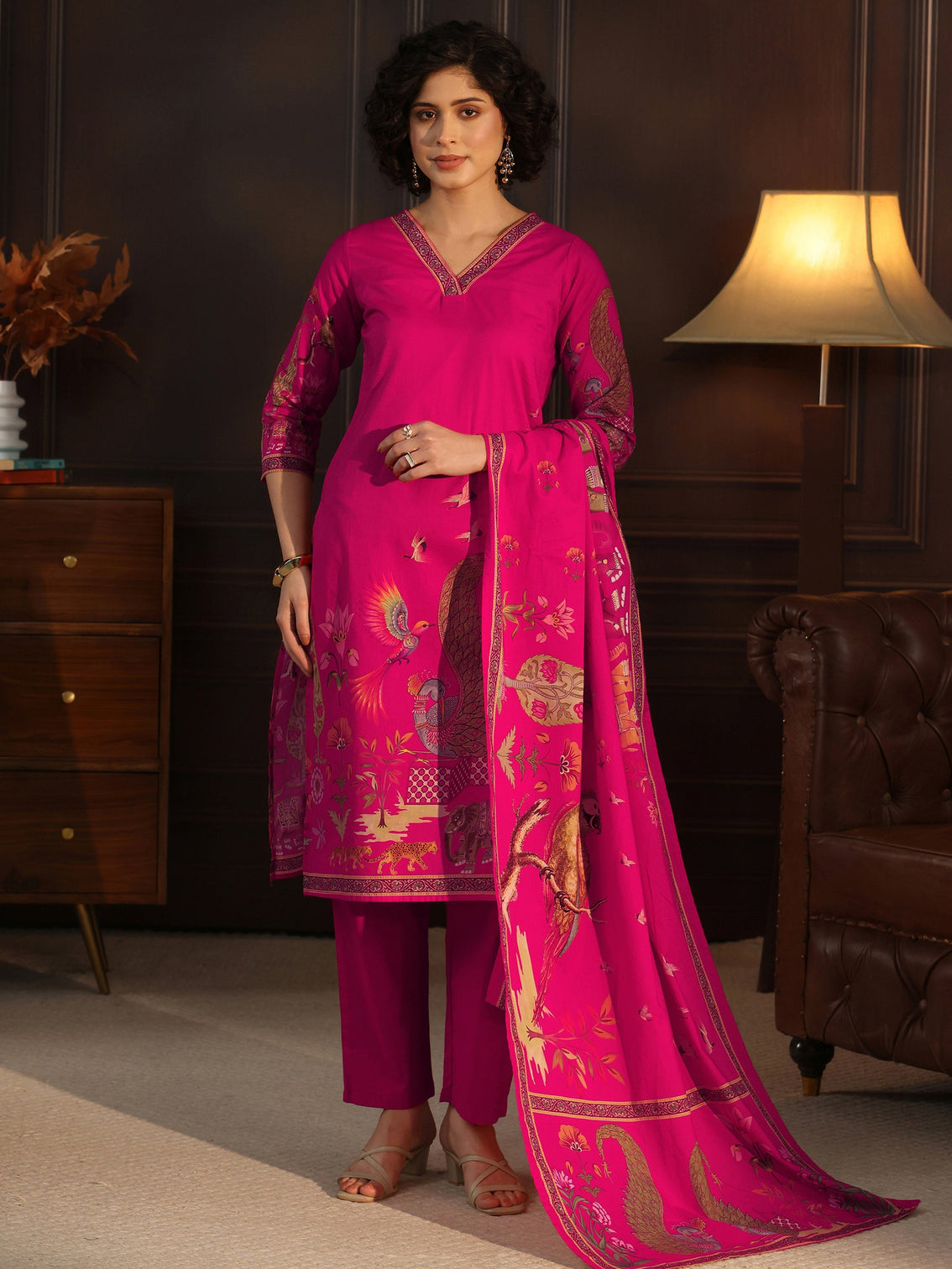 Mameraa Magenta Pink Tribal Printed Cotton Straight Suit Set