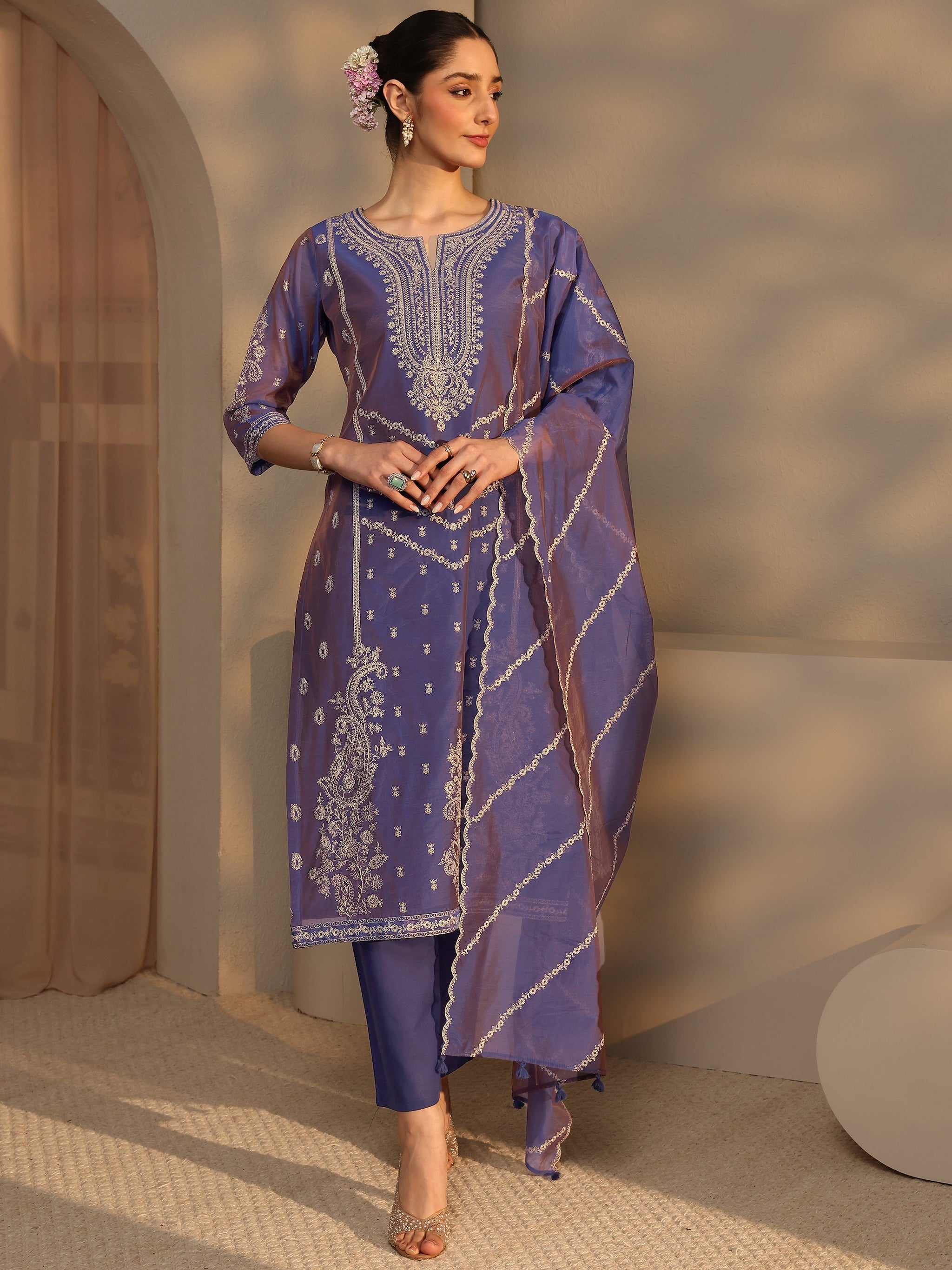 Libas Art Purple Embroidered Silk Blend Straight Suit Set With Dupatta