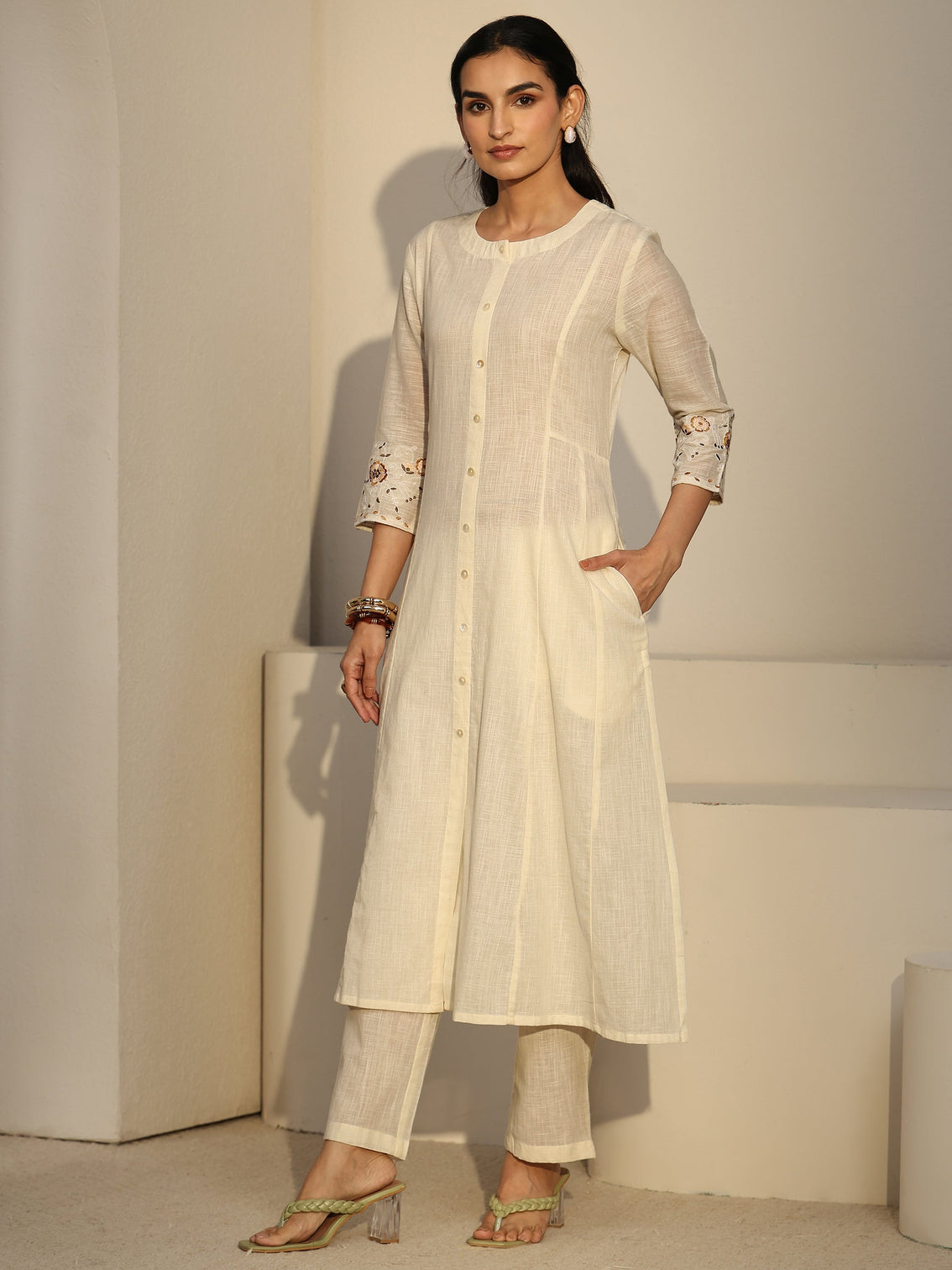 Mameraa Cream Cotton Co-Ord Set
