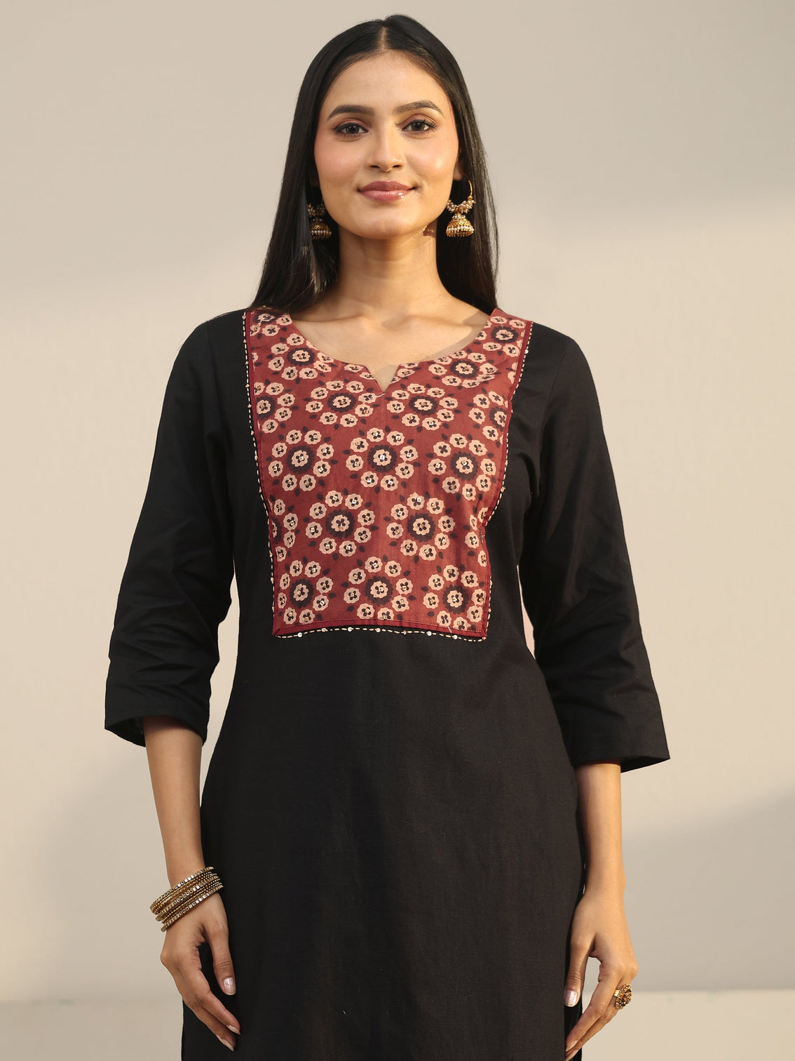 Mameraa Black Yoke Printed Cotton Straight Suit Set
