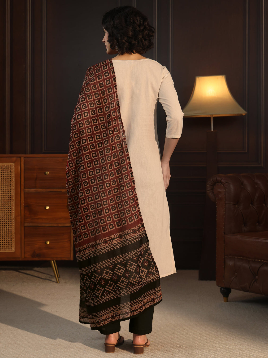 Mameraa Off White Floral Printed Cotton Blend Straight Suit Set