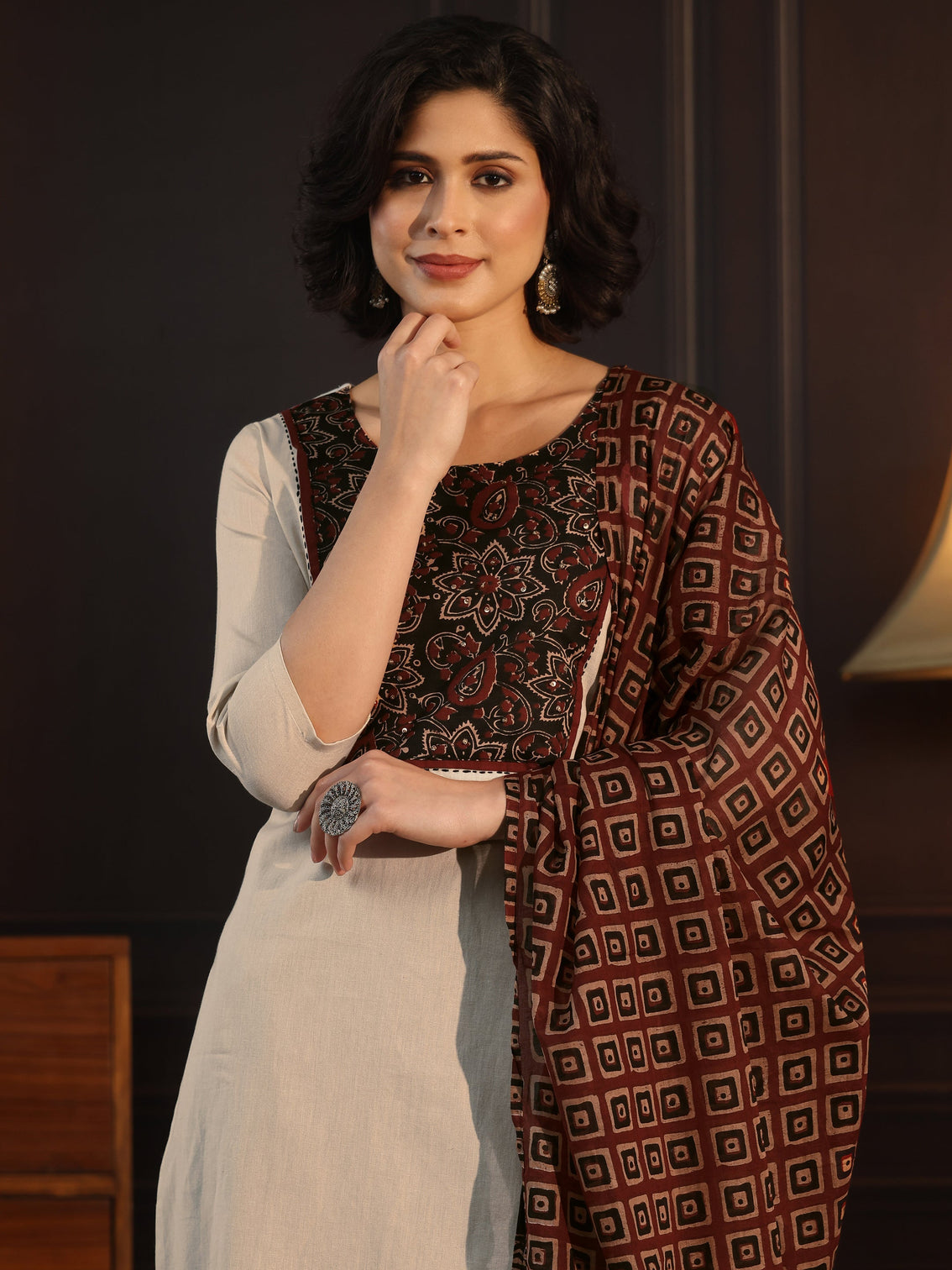 Mameraa Off White Floral Printed Cotton Blend Straight Suit Set
