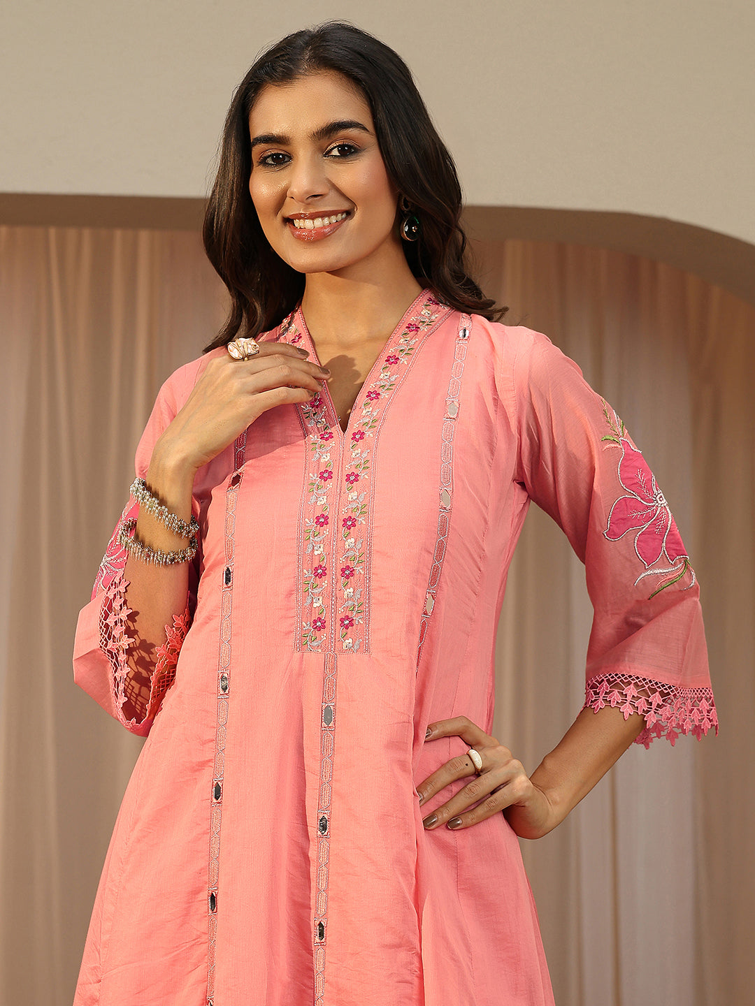 Mameraa Pink Floral Embroidered Silk Blend A-Line Suit Set With Dupatta