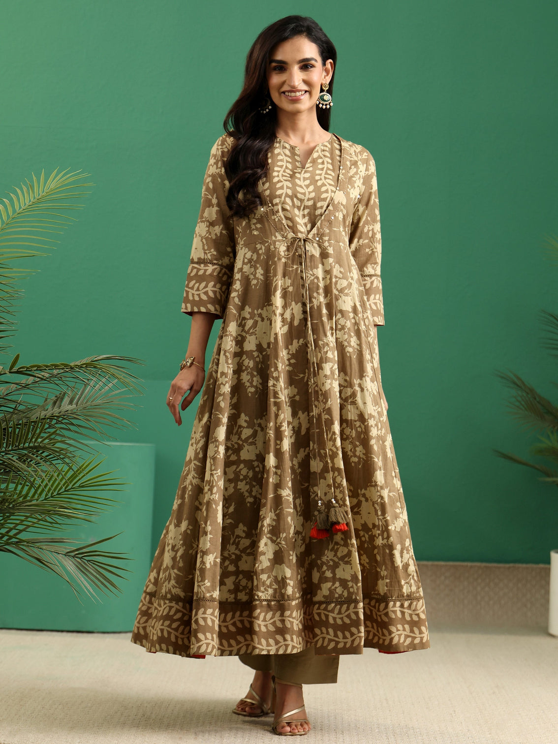 Mameraa Beige Floral Printed Cotton Kurta Set with Long Jacket