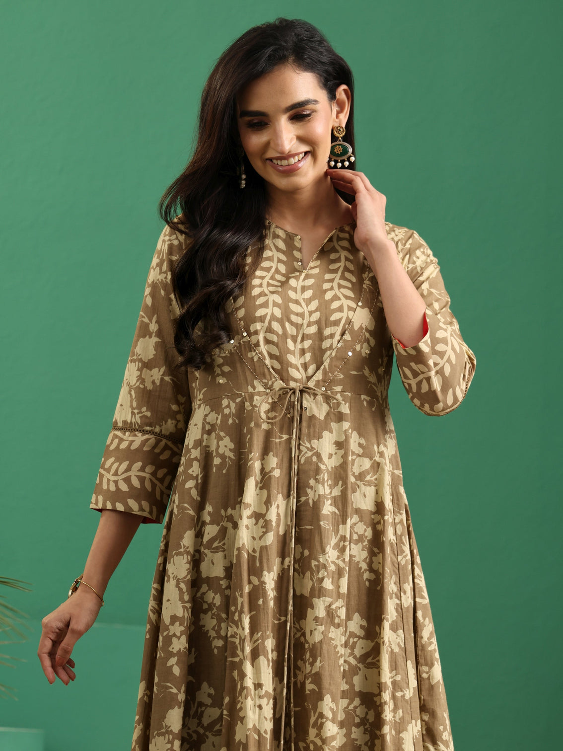Mameraa Beige Floral Printed Cotton Kurta Set with Long Jacket