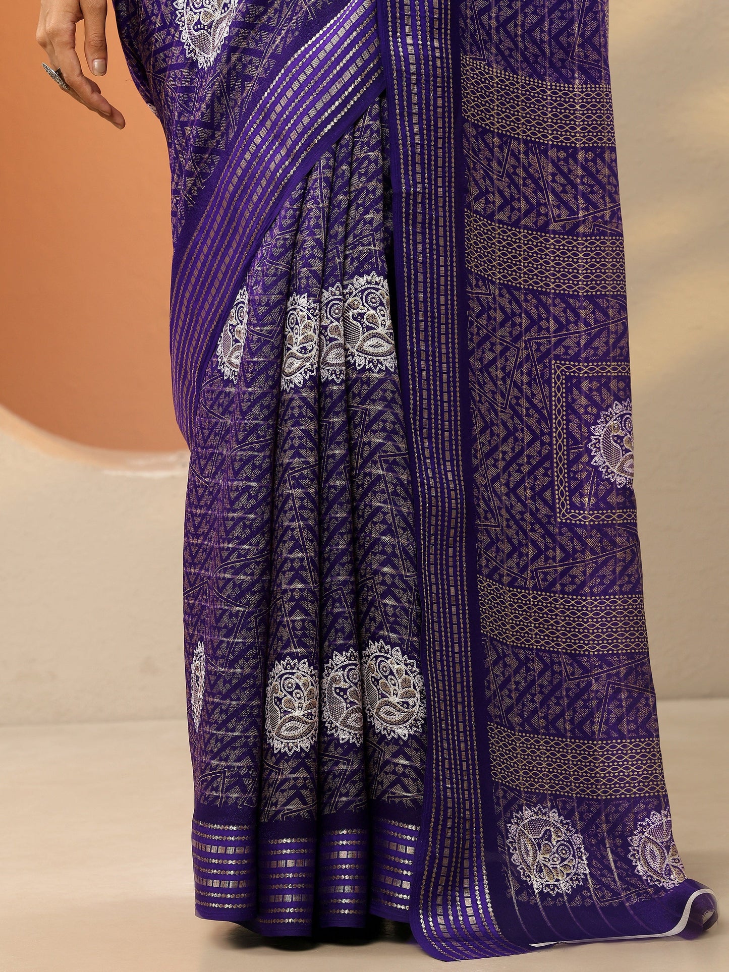 Libas Purple Printed Silk Blend Saree With Unstitched Blouse Piece