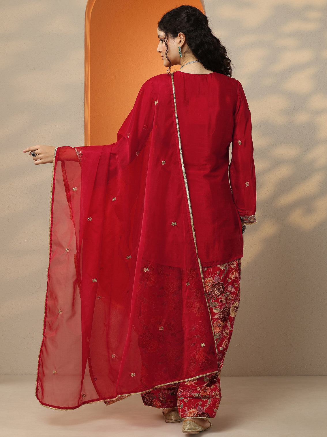 Mameraa Maroon Embroidered Chinon Straight Suit Set With Dupatta