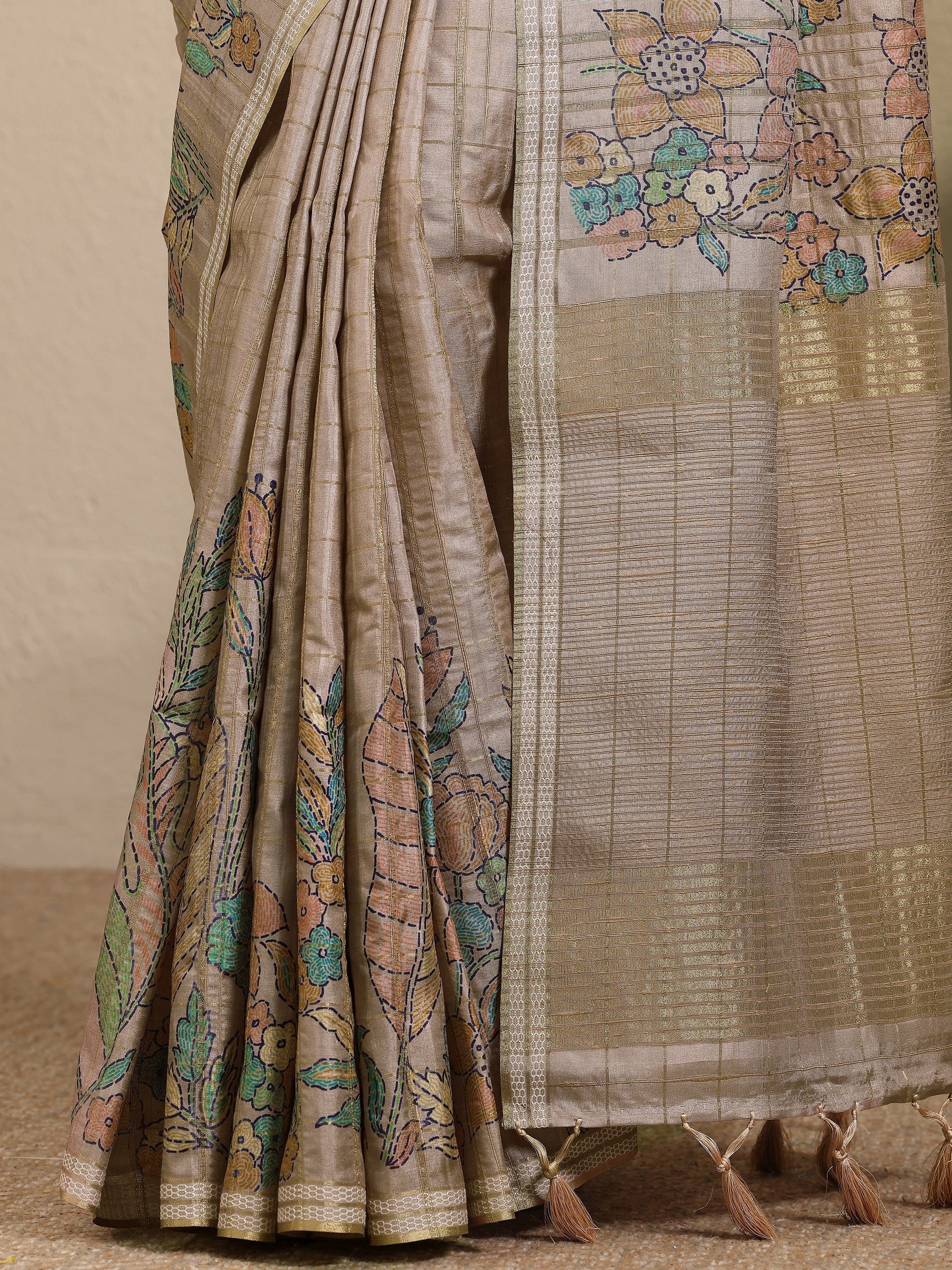 Libas Beige Printed Silk Blend Saree With Unstitched Blouse Piece