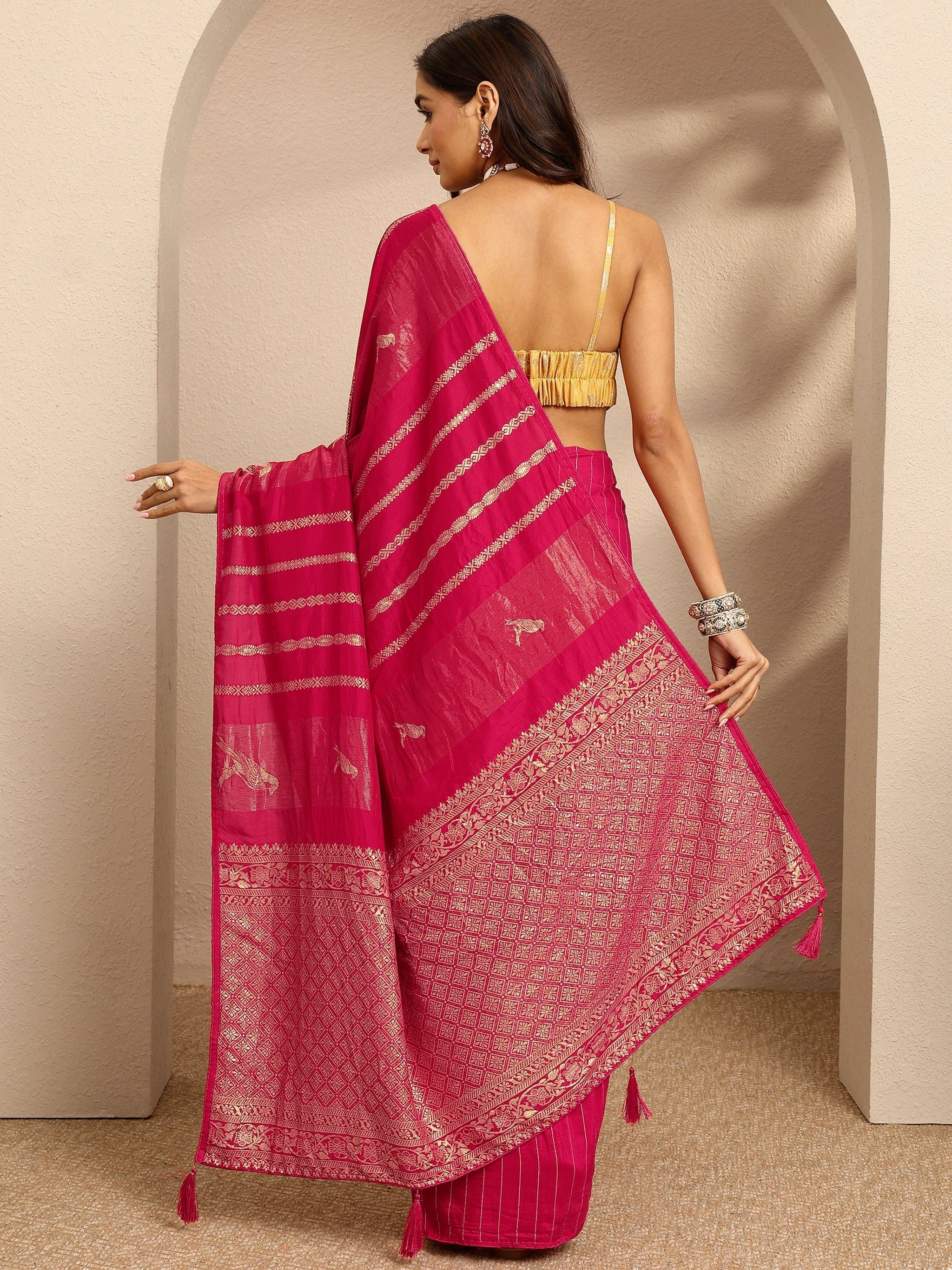 Libas Pink Woven Design Banarsi Silk Blend Saree With Unstitched Blouse Piece