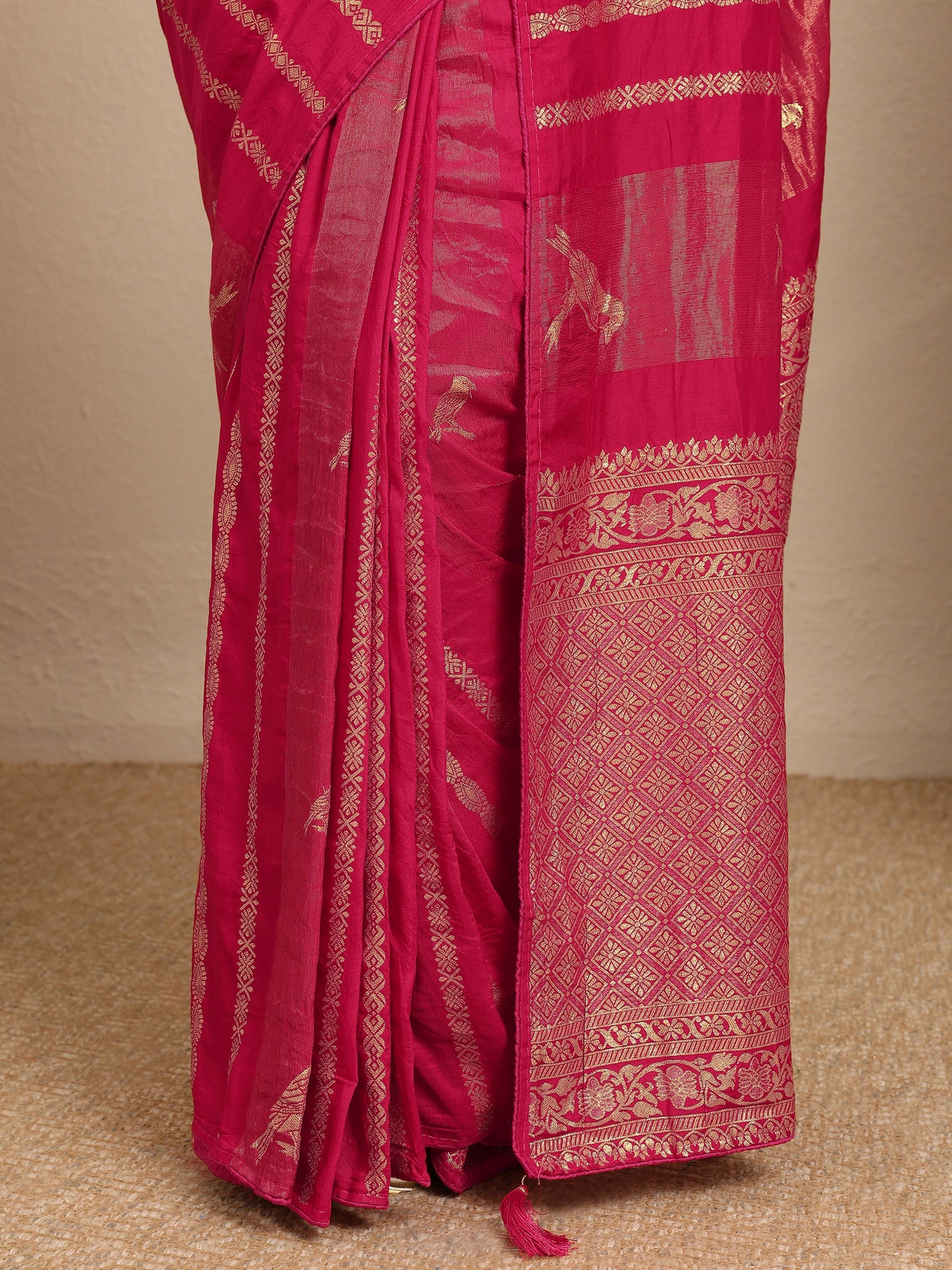 Libas Pink Woven Design Banarsi Silk Blend Saree With Unstitched Blouse Piece