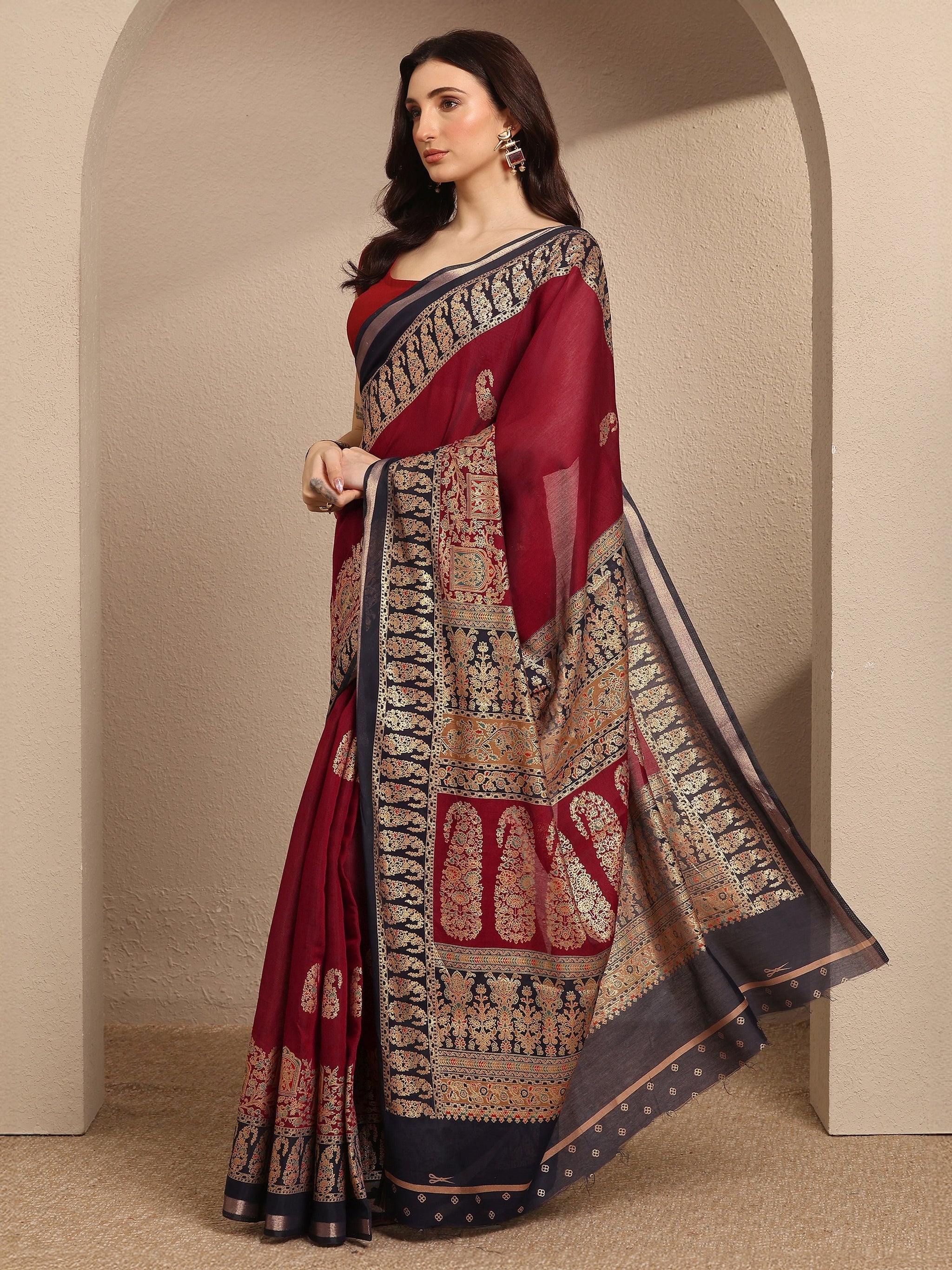 Libas Maroon Paisley Woven Design Banarsi Silk Blend Saree With Unstitched Blouse Piece
