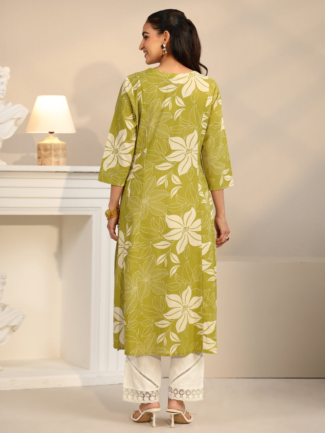 Mameraa Lime Green Floral Printed Cotton Blend A-line Kurta