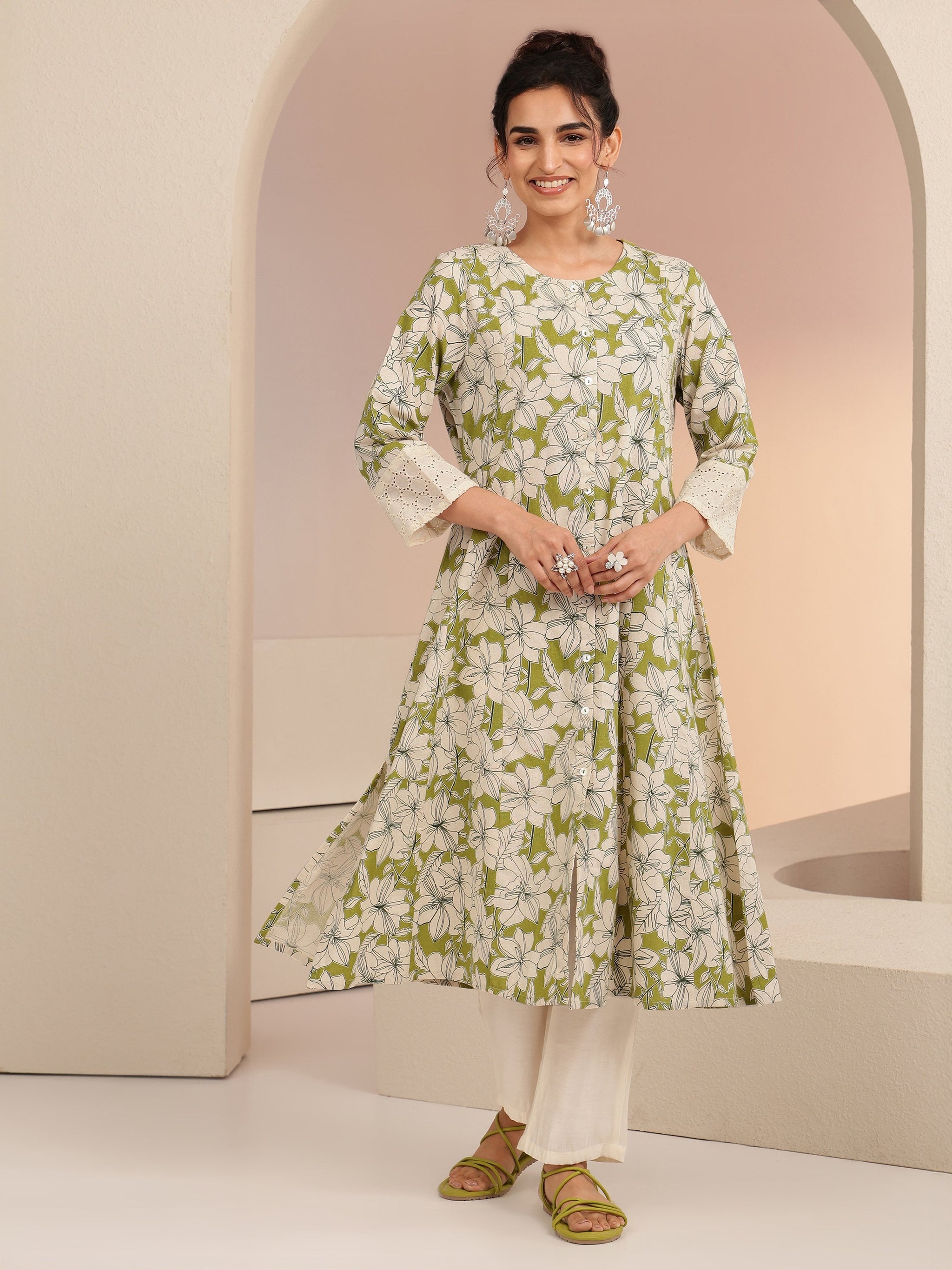 Libas Green Floral Printed Cotton Blend A-Line Kurta