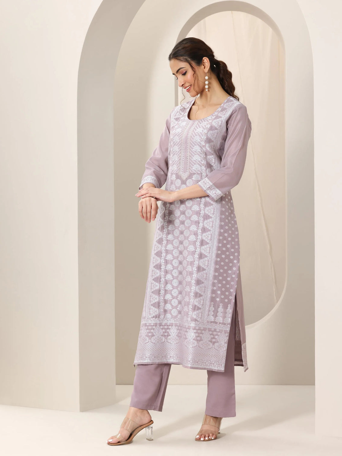 Mameraa Mauve Woven Design Chanderi Silk Straight Suit Set With Dupatta