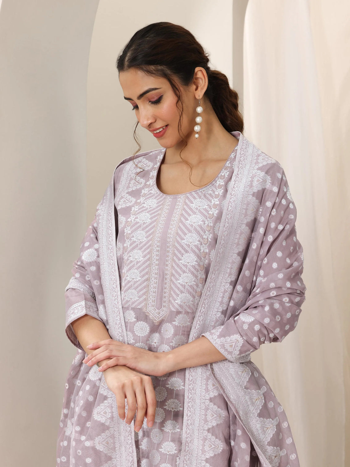 Mameraa Mauve Woven Design Chanderi Silk Straight Suit Set With Dupatta