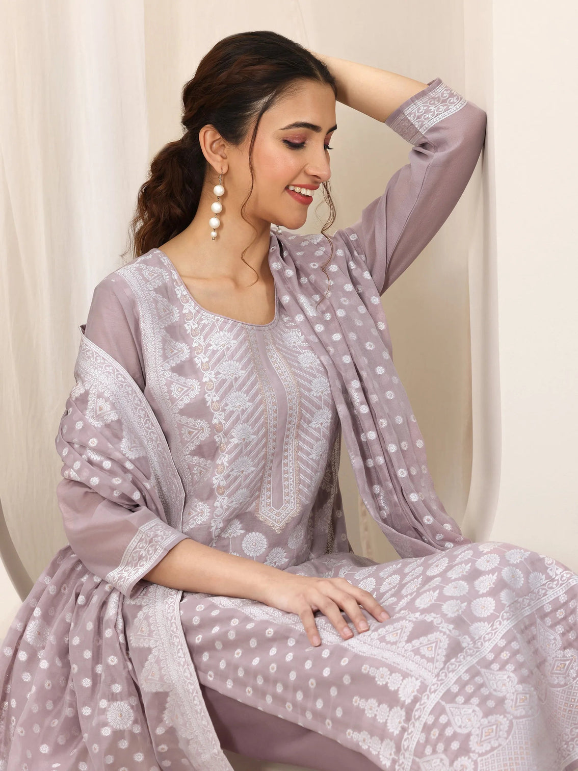 Mameraa Mauve Woven Design Chanderi Silk Straight Suit Set With Dupatta