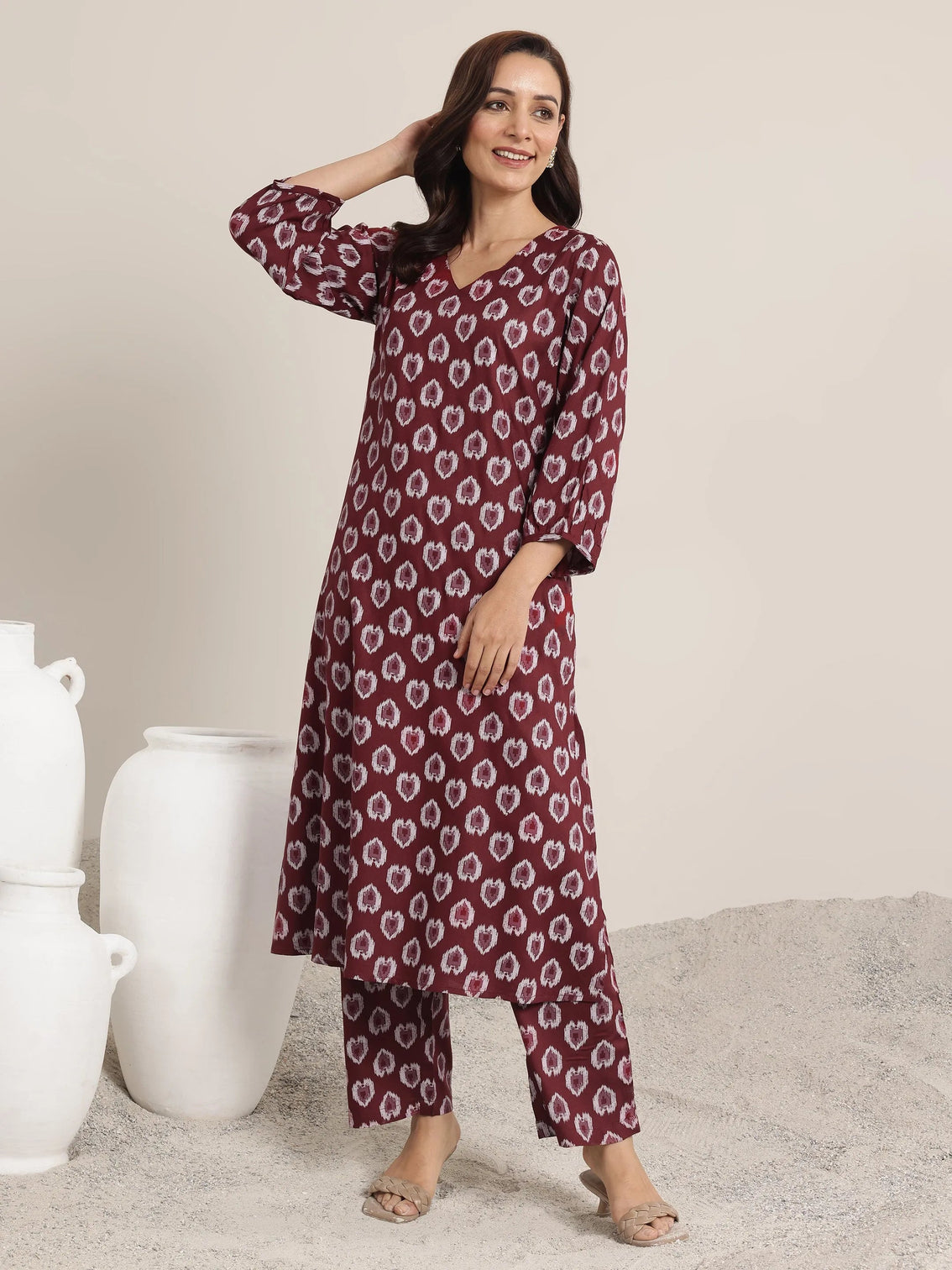 Mameraa Maroon Printed Rayon Straight Kurta Set
