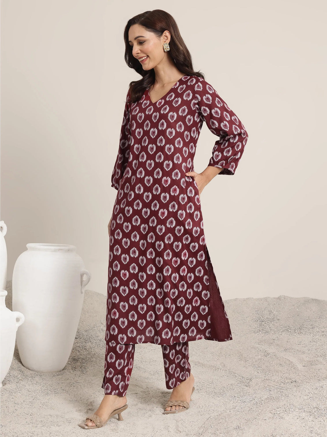 Mameraa Maroon Printed Rayon Straight Kurta Set