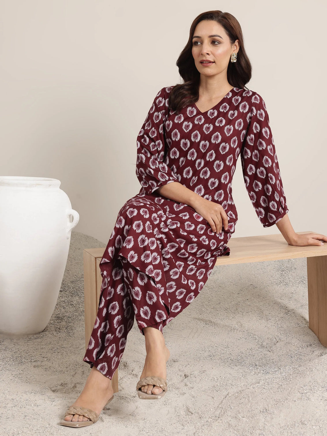 Mameraa Maroon Printed Rayon Straight Kurta Set