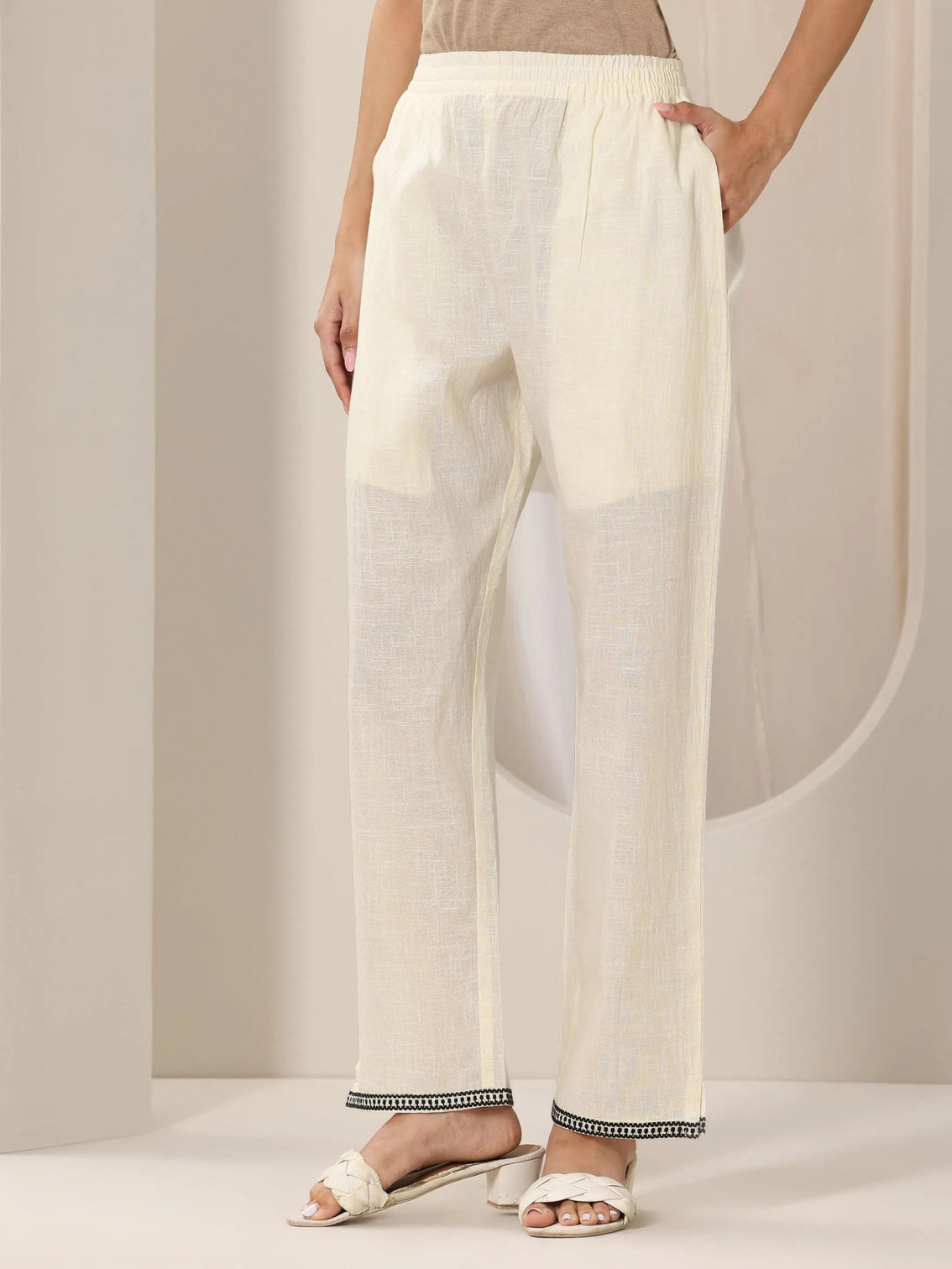 Mameraa Off White Embroidered Cotton Straight Suit Set With Dupatta