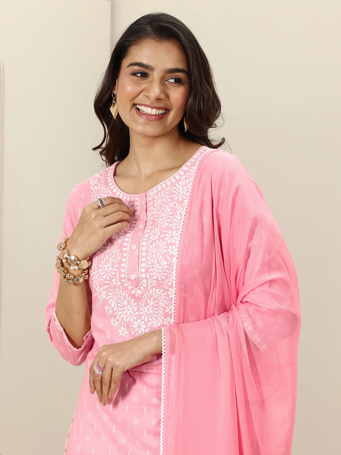 Mameraa Pink Embroidered Cotton Straight Suit Sets With Dupatta