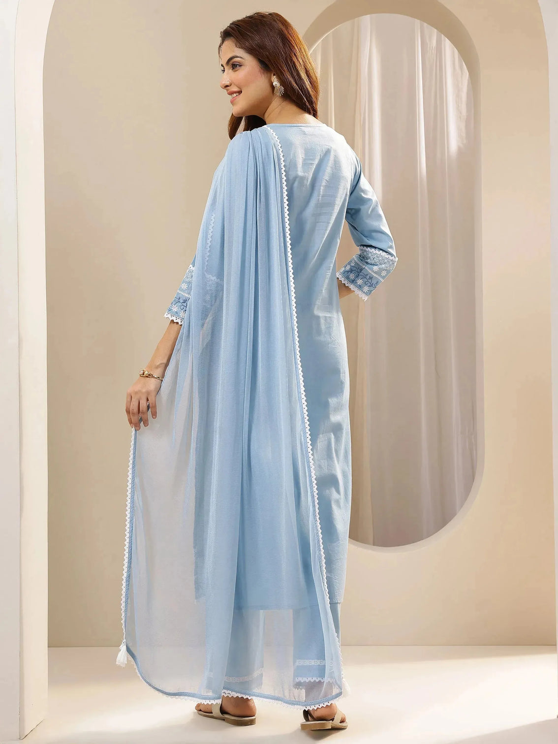 Mameraa Blue Embroidered Cotton Straight Suit Sets With Dupatta