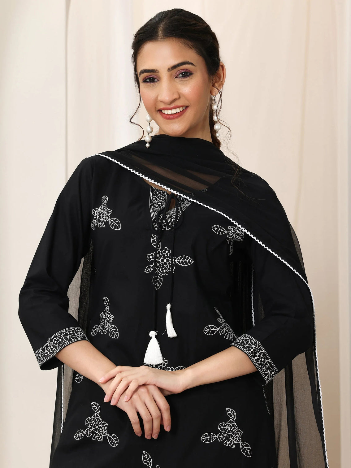 Mameraa Black Embroidered Cotton Straight Suit Set With Dupatta