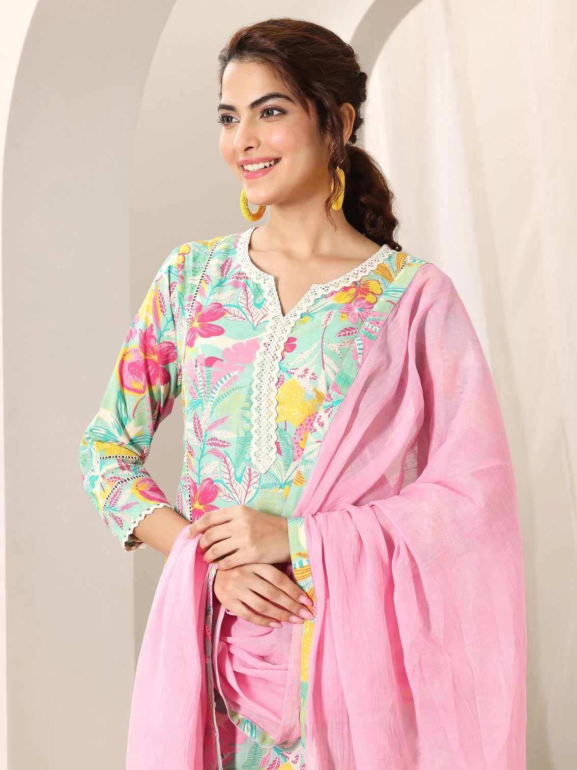 Mameraa Turquoise Blue Printed Cotton Straight Suit Set With Dupatta