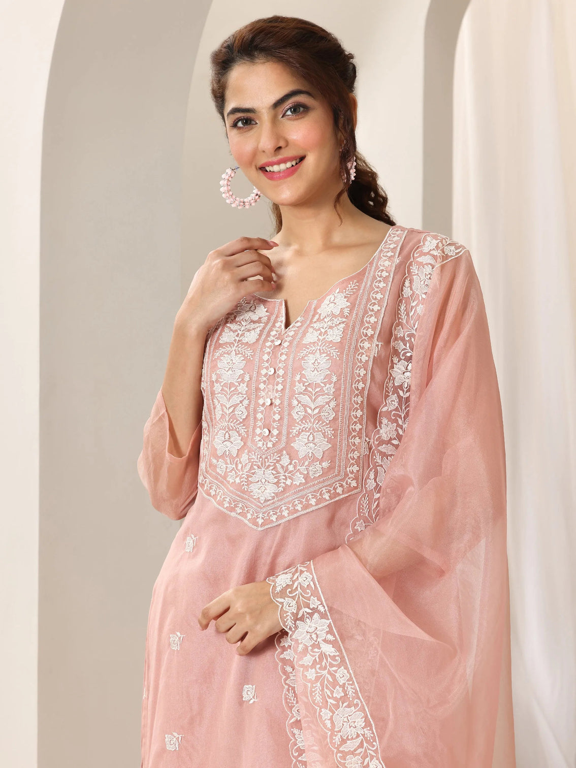Mameraa Peach Embroidered Organza Straight Suit Set With Dupatta