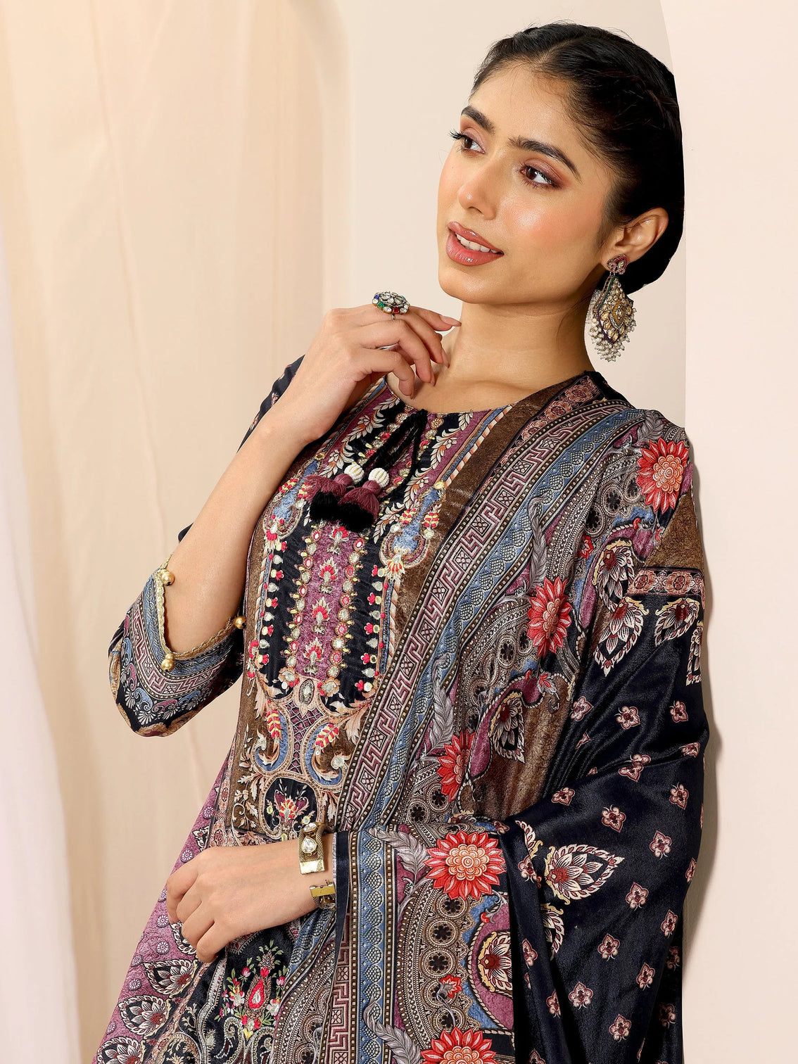 Mameraa Multi Printed Chinon Straight Suit Set With Dupatta
