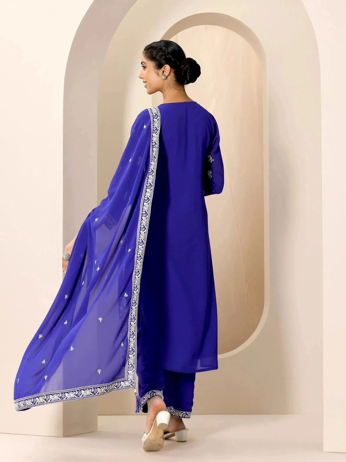 Mameraa Blue Embroidered Georgette Straight Suit Set With Dupatta