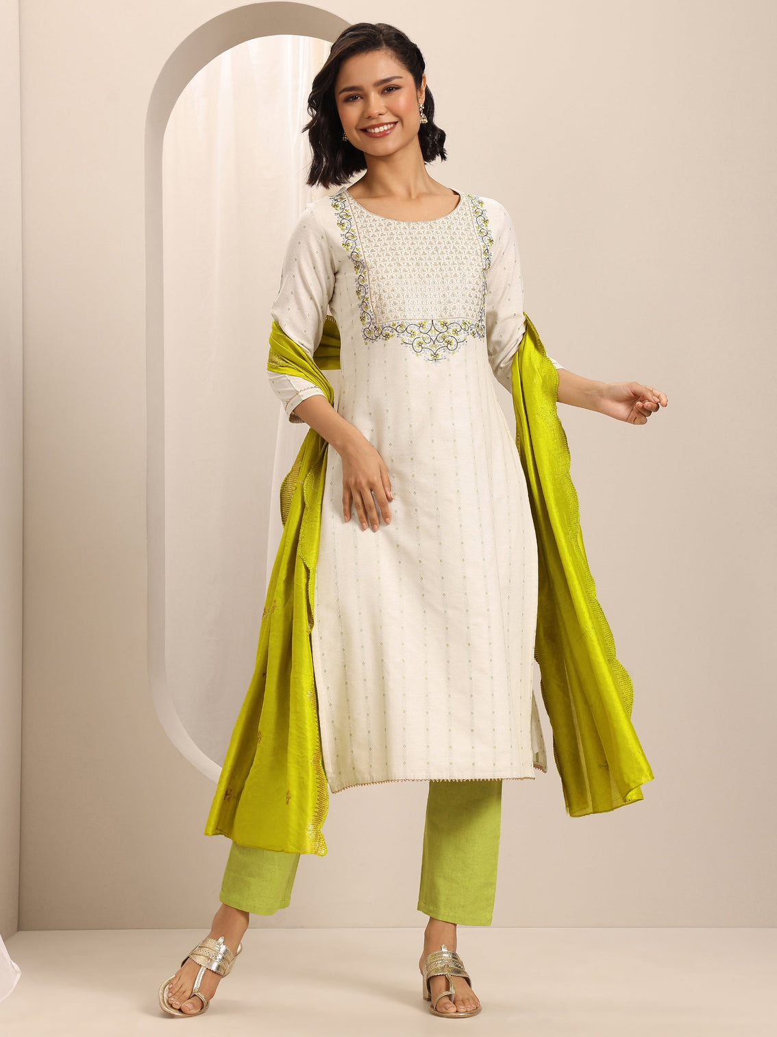 Mameraa White Woven Cotton Blend Straight Suit Set With Dupatta