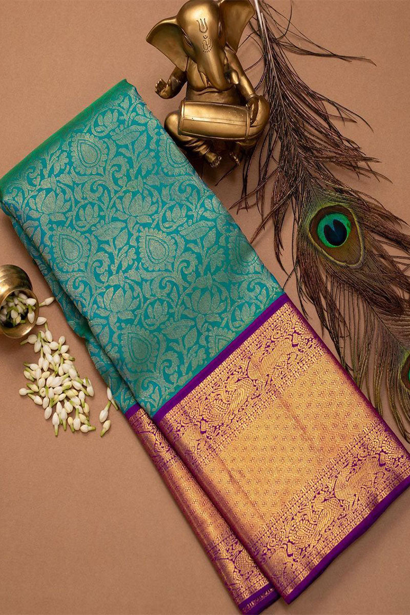 Tremendous Rama Soft Silk Saree With Elision Blouse Piece