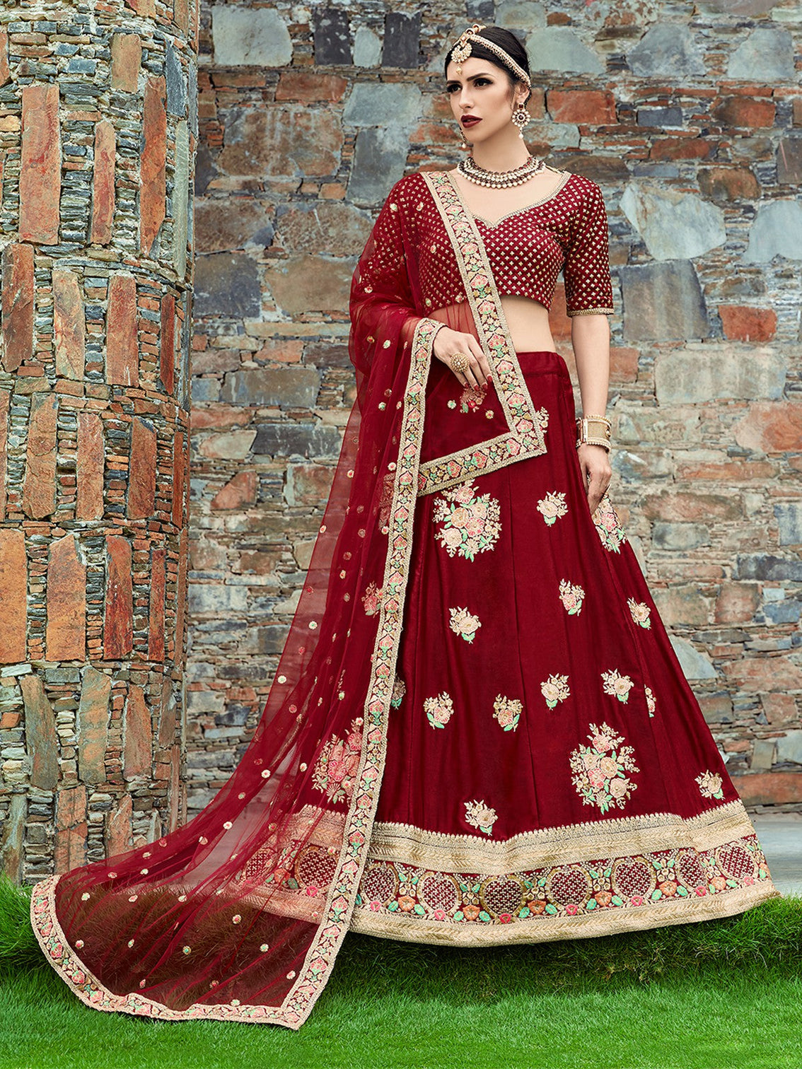 Red Elegant Semi Stitched Lehenga With Unstitched Blouse