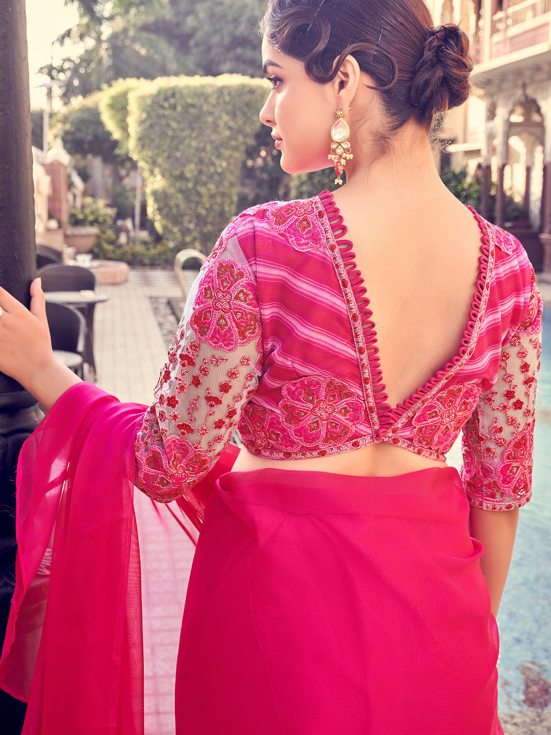Pink Organza Solid Saree With Blouse Piece