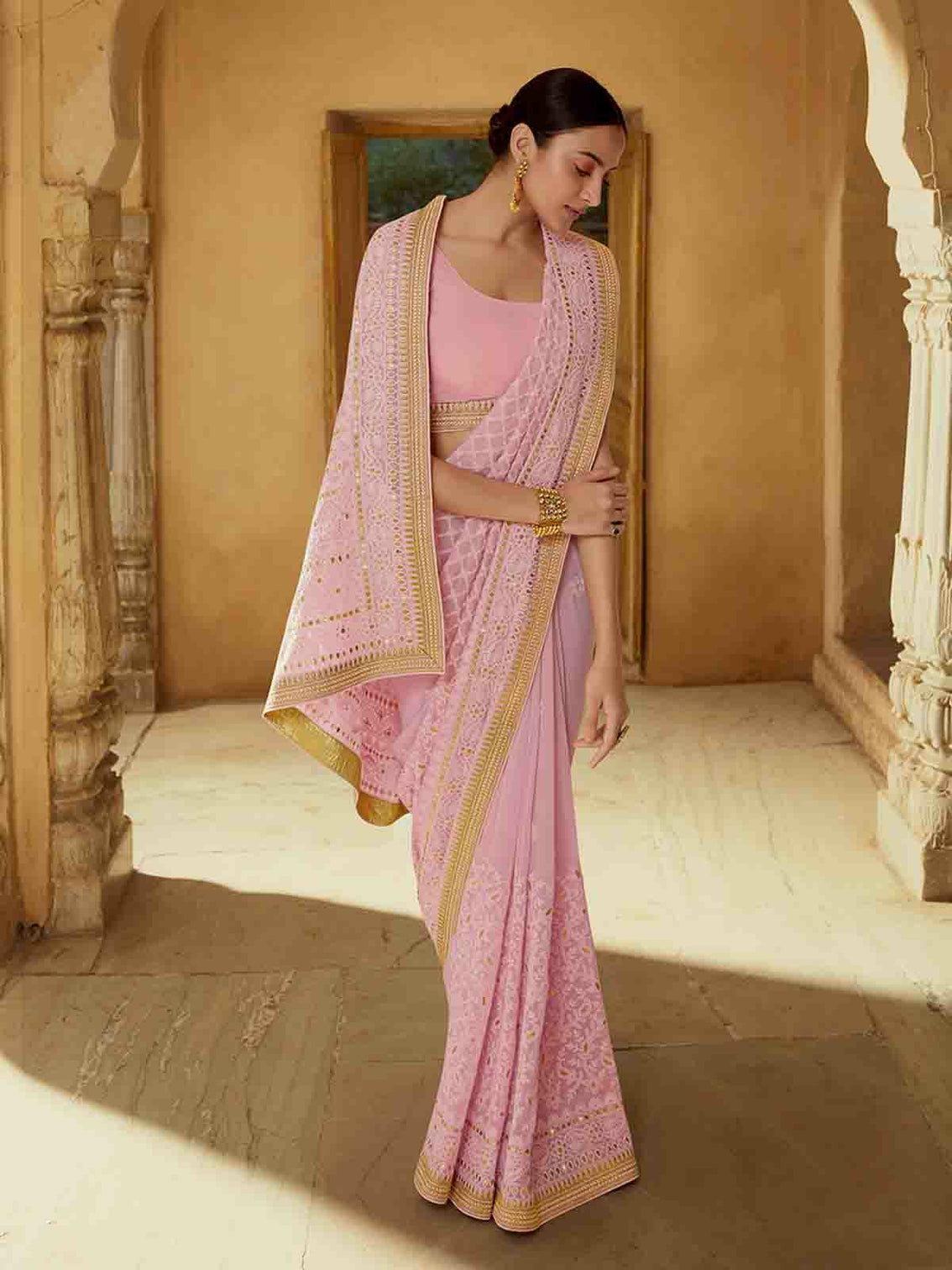 Pink Georgette Saree With Unstitched Blouse