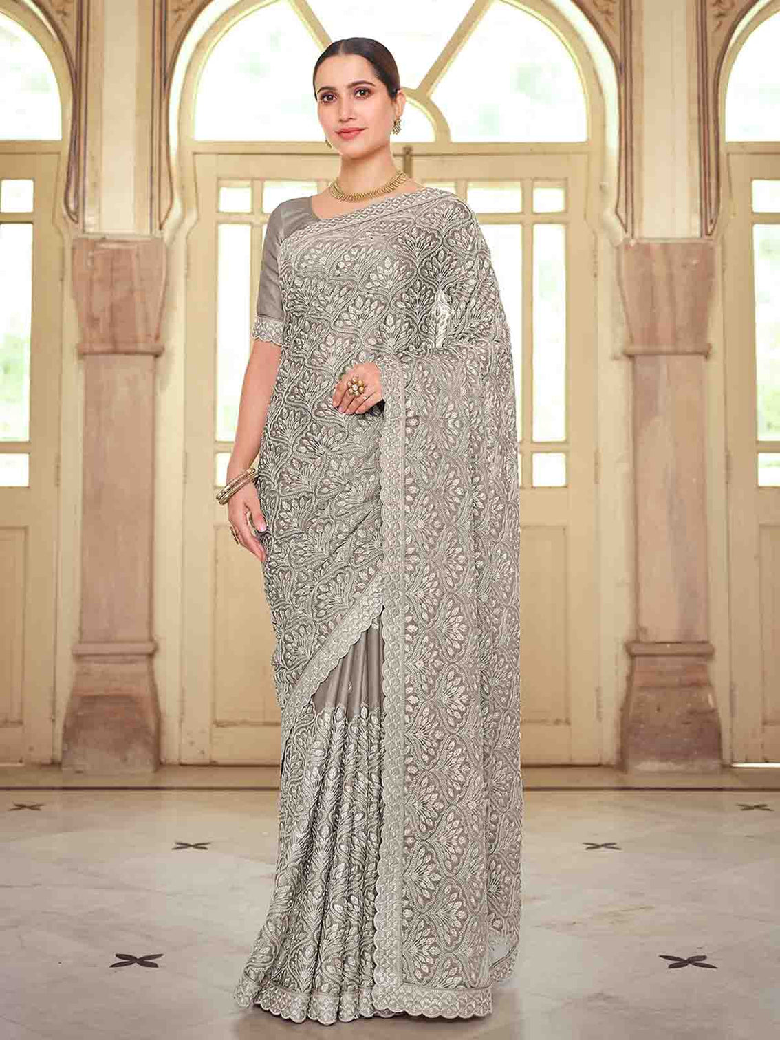 Grey Chiffon Saree With Unstitched Blouse