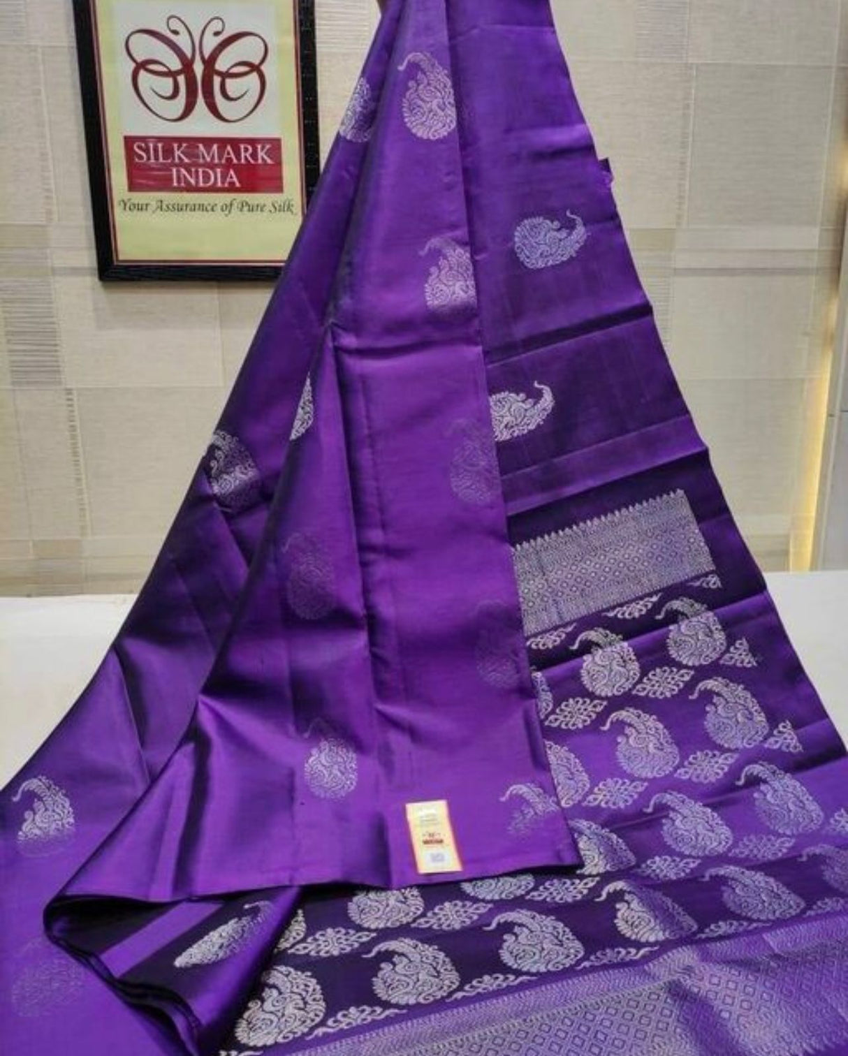 Refreshing Purple Soft Silk Saree With Dazzling Blouse Piece